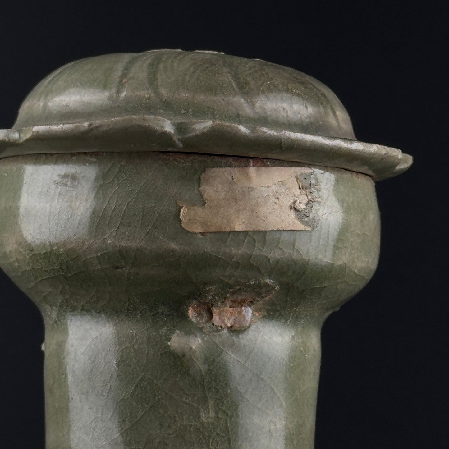 LONGQUAN CELADON 'LOTUS PETAL' JAR AND COVER, NORTHERN SONG DYNASTY(11th-12th century)