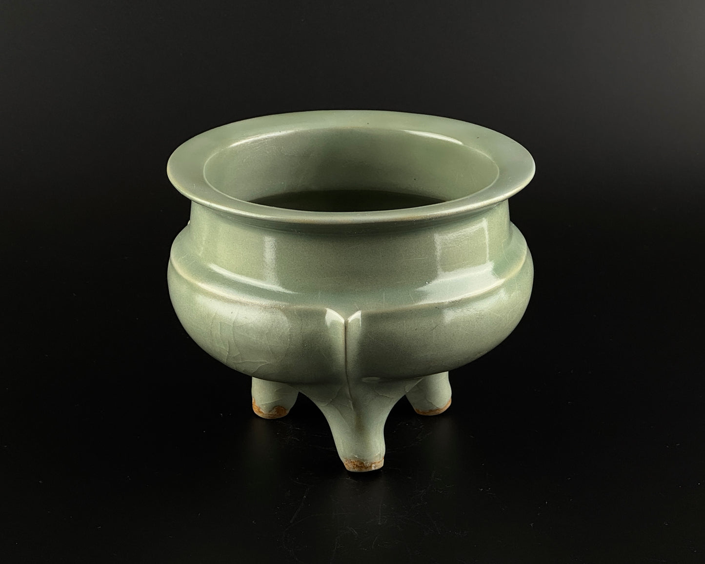 Longquan Celadon Tripod Incense Burner, Song Dynasty