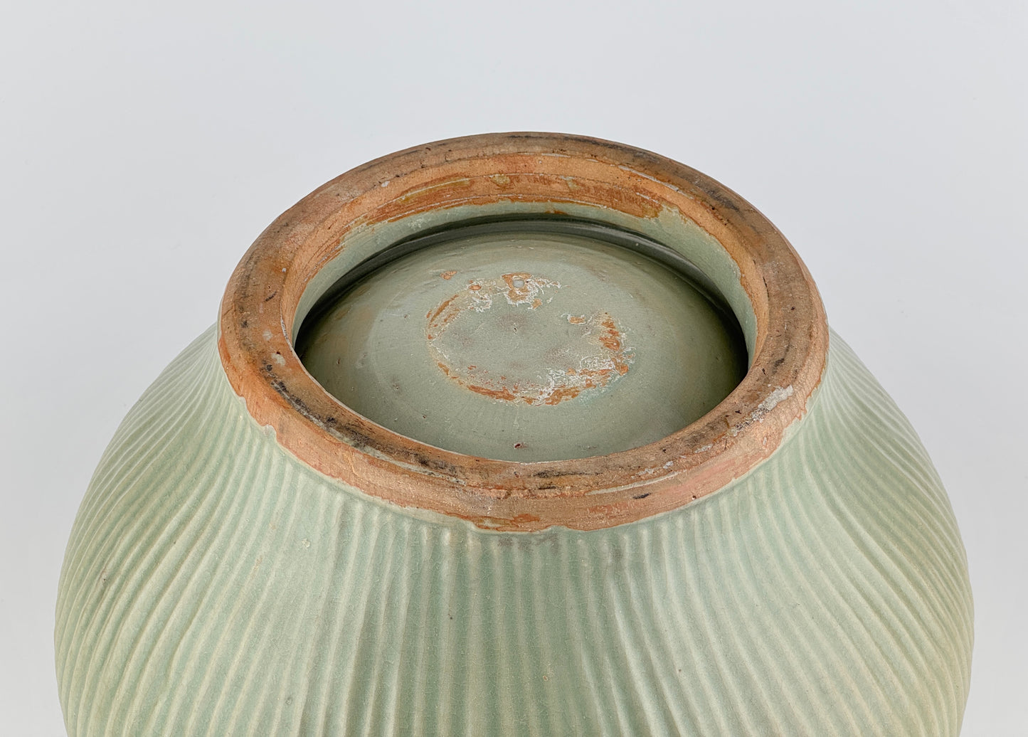 Rare Longquan Celadon 'Hundred Rib' Jar, Song Dynasty