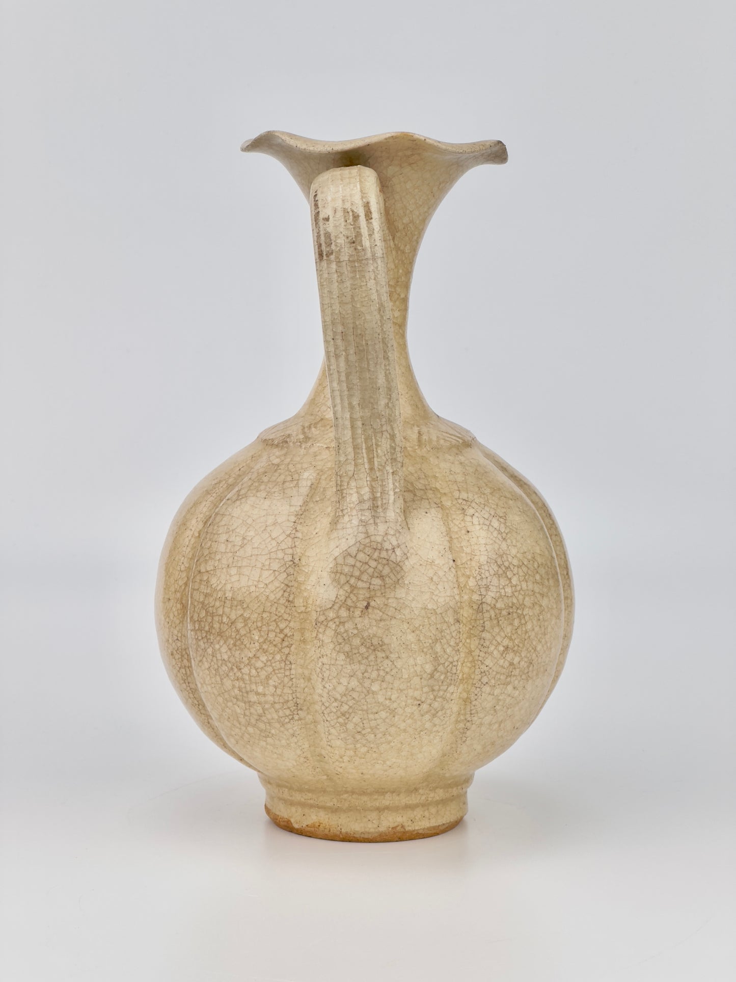 Rare annamese cream glazed ewer, Vietnam, 11-15th century