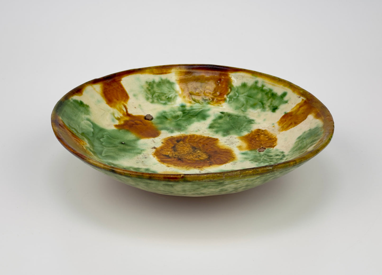 SANCAI-GLAZED ‘FLORAL’ DISH, LIAO DYNASTY(916-1125)