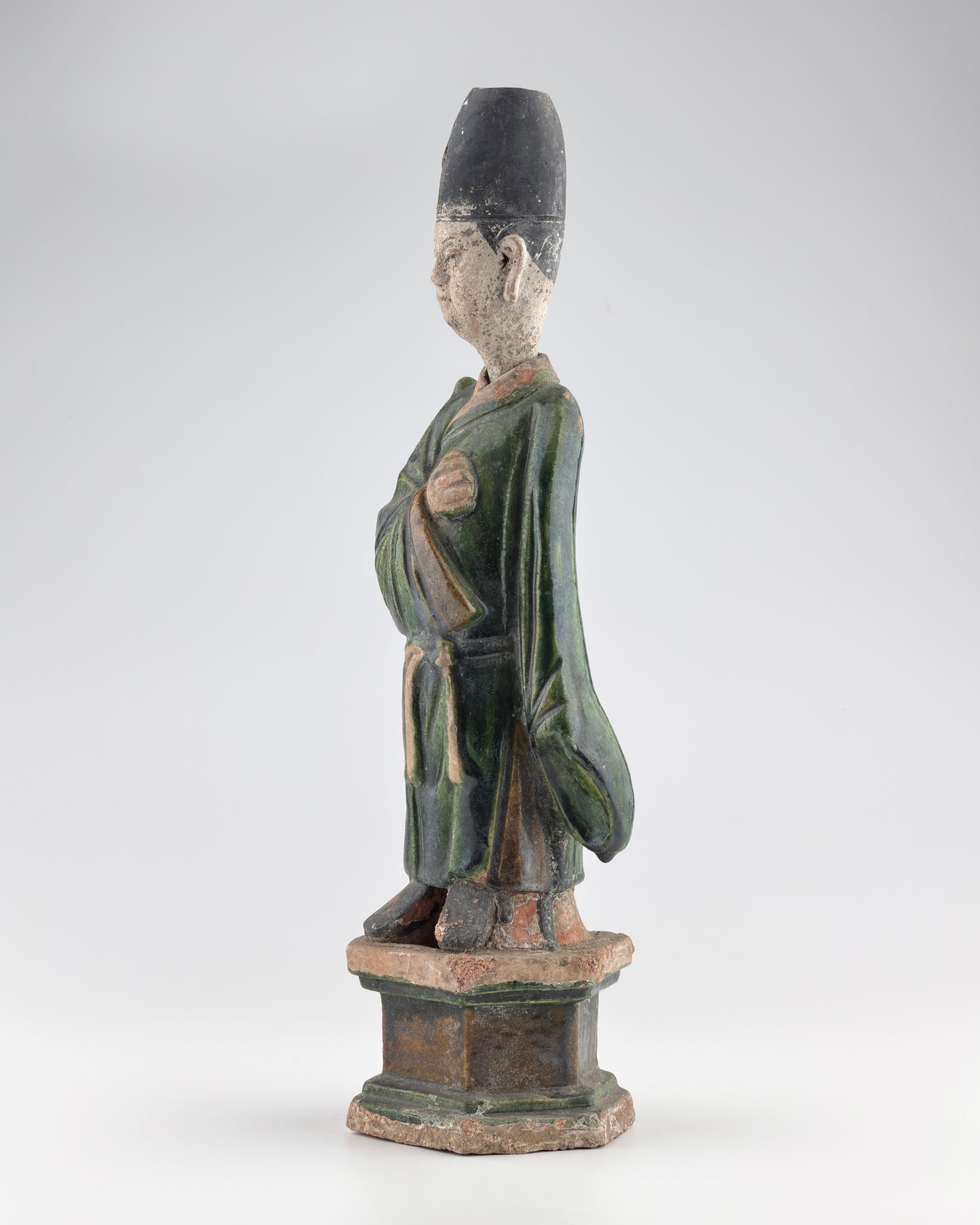 Large Green Glazed Court Figures, Ming Period