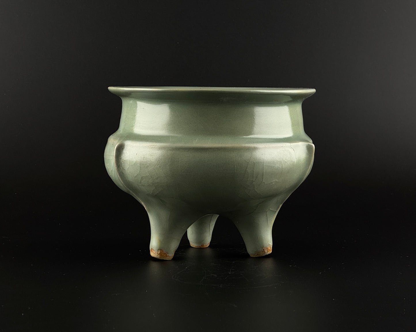 Longquan Celadon Tripod Incense Burner, Song Dynasty