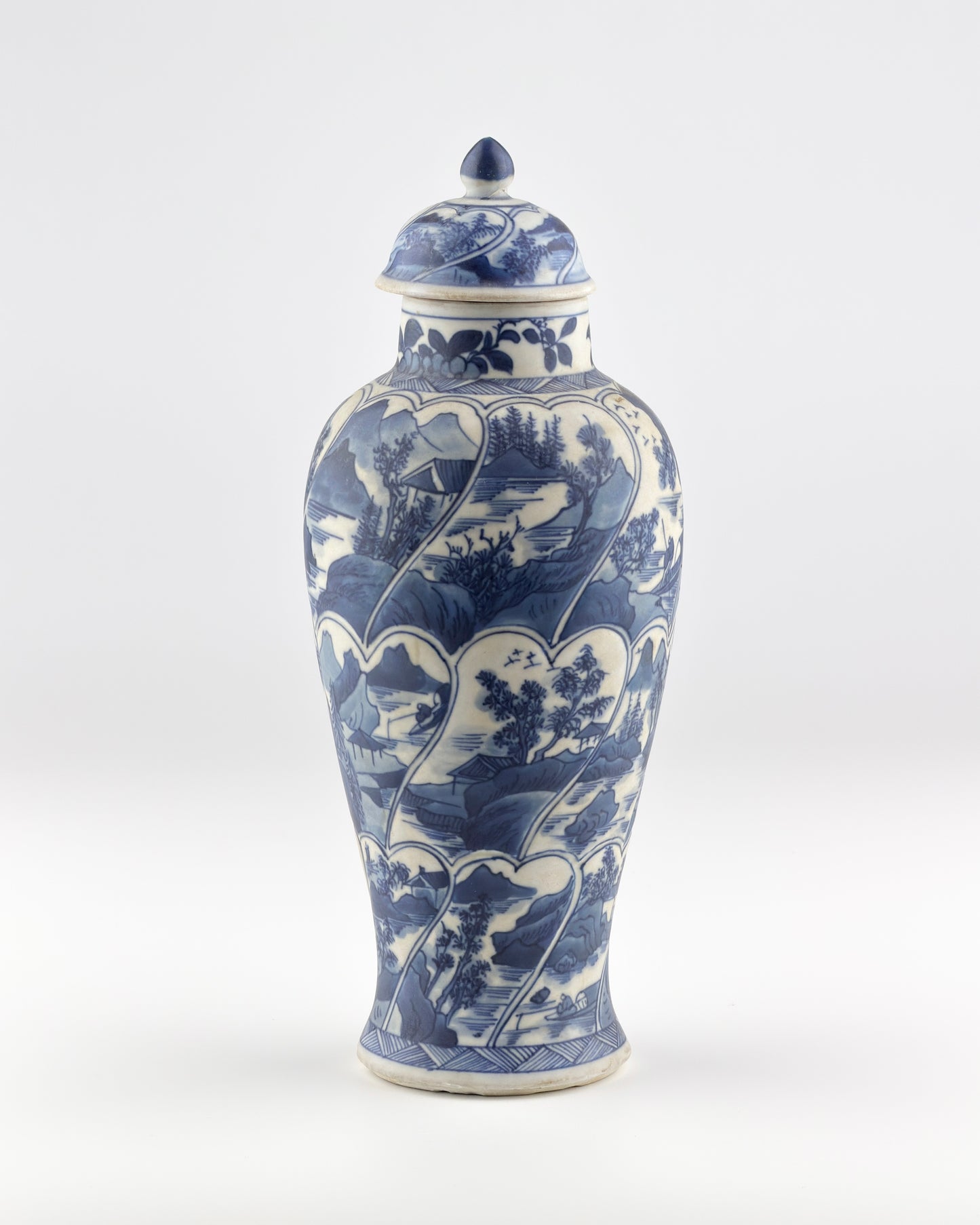 BALUSTER BLUE AND WHITE  VASE, QING DYNASTY, KANGXI ERA, CIRCA 1690