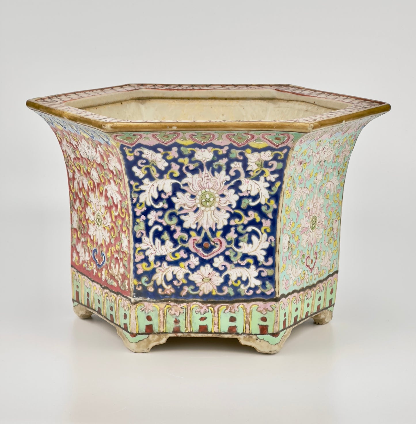 Chinese Jardinière Famille Rose Porcelain in Six Colors, Qing Period