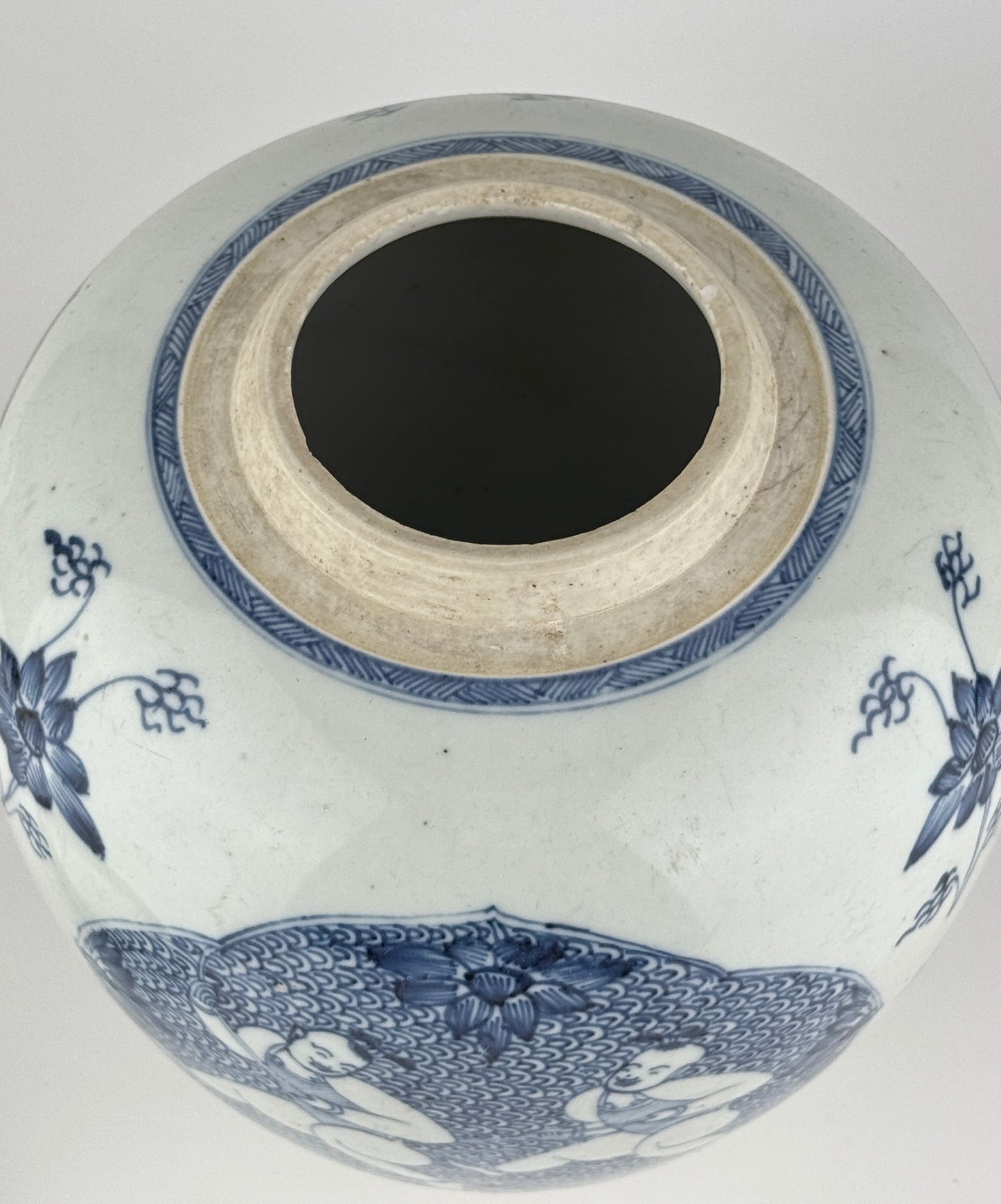 Ginger Jar with 'Hehe Erxian' Pattern, Early Qing Period(17-18th century)