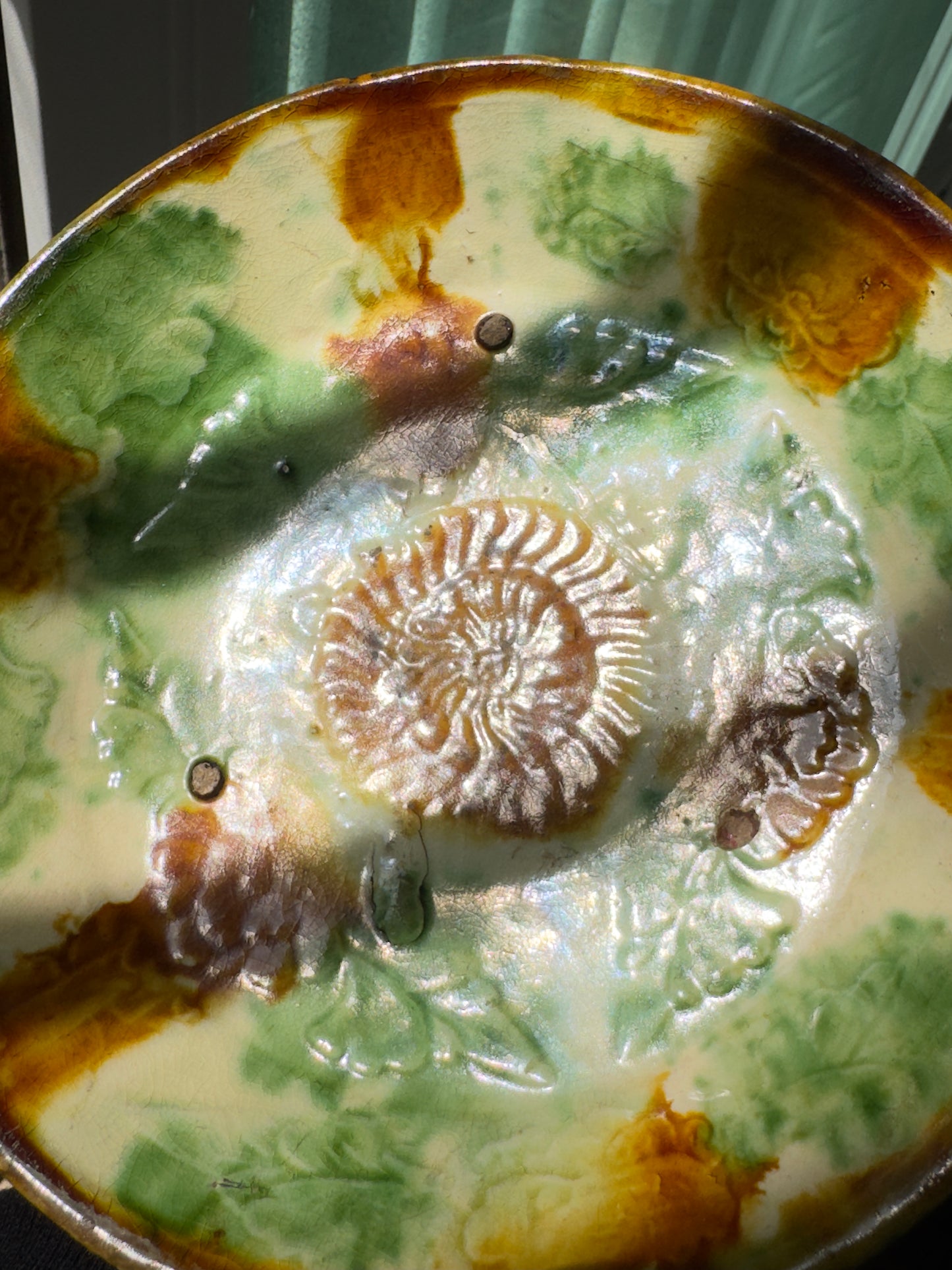 SANCAI-GLAZED ‘FLORAL’ DISH, LIAO DYNASTY(916-1125)