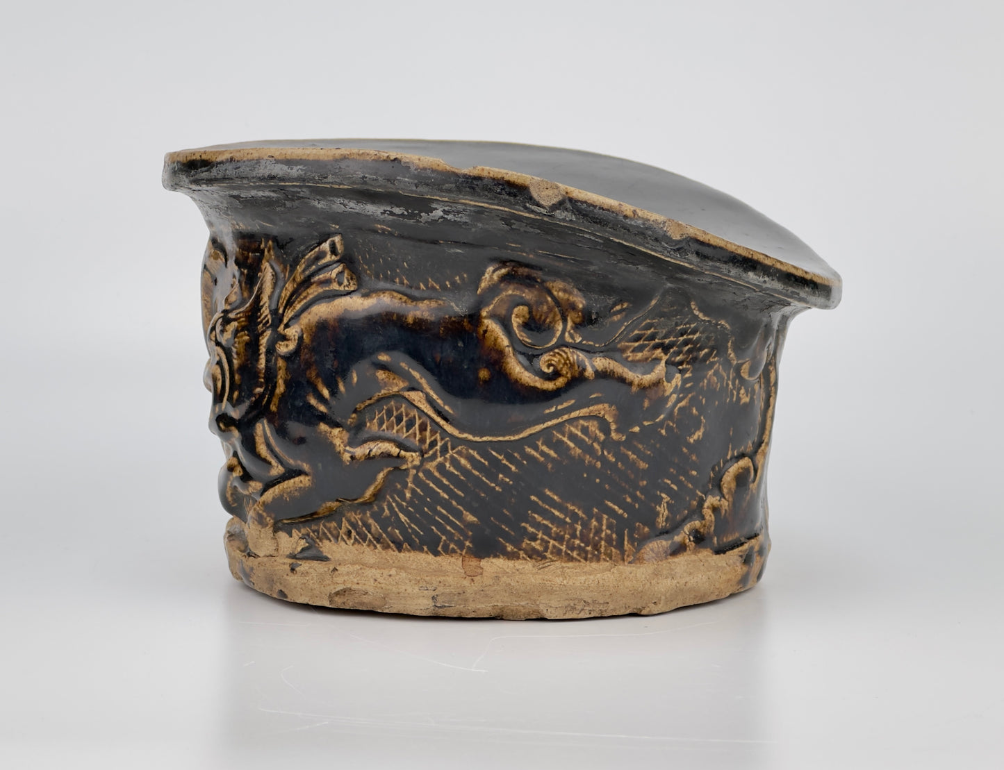 Black-glazed Lion Pillow, Northern Song-Jin Dynasty