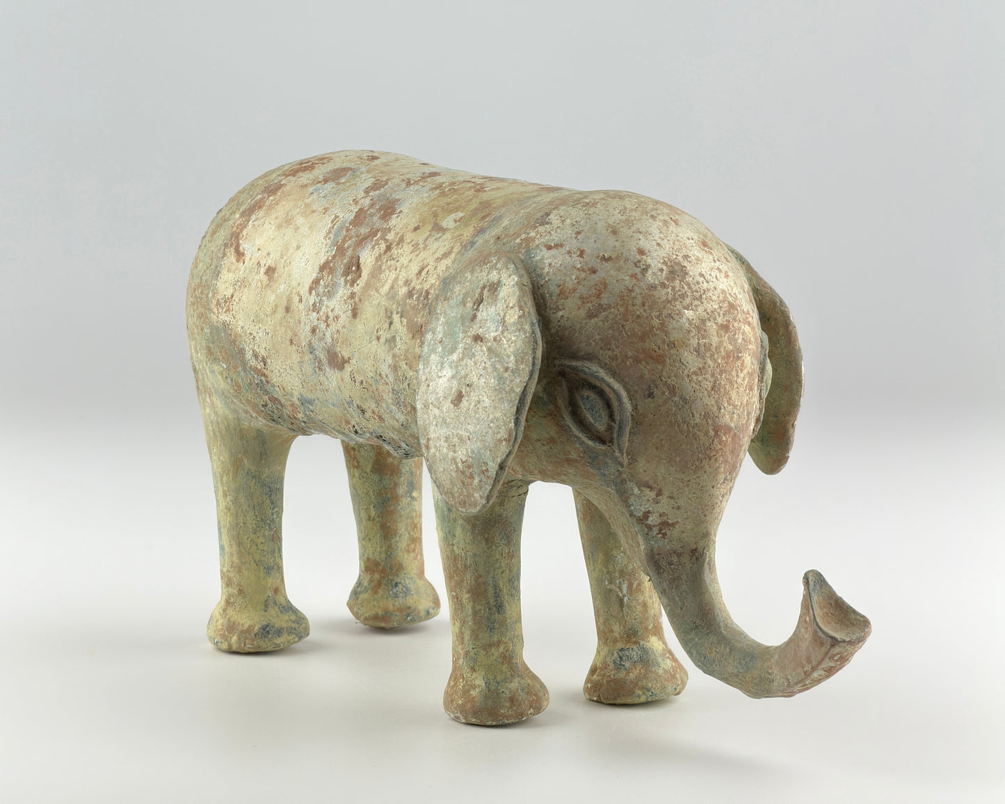 Green-Glazed Pottery Elephant, Han dynasty