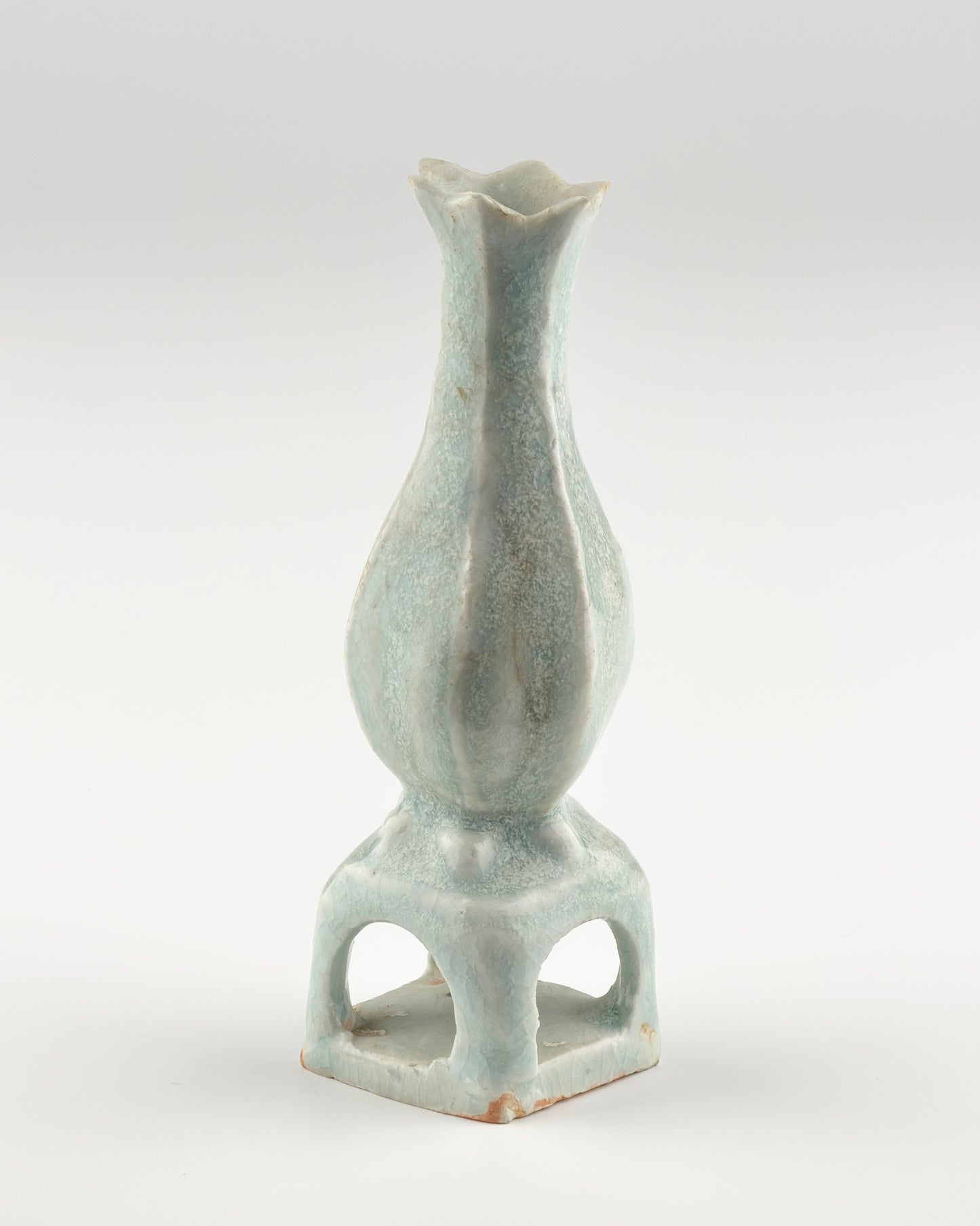 Small Qingbai Pear-Shaped Vase, Yuan Dynasty(13-14th century)