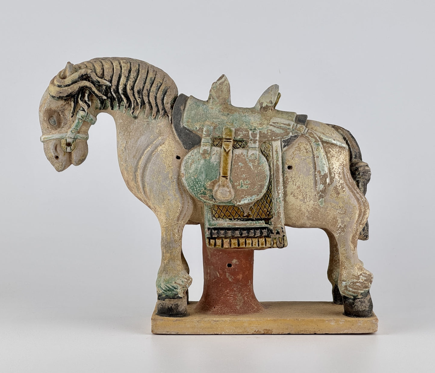 Ming Period Large Pottery Horse with Saddle (15-16th Century)