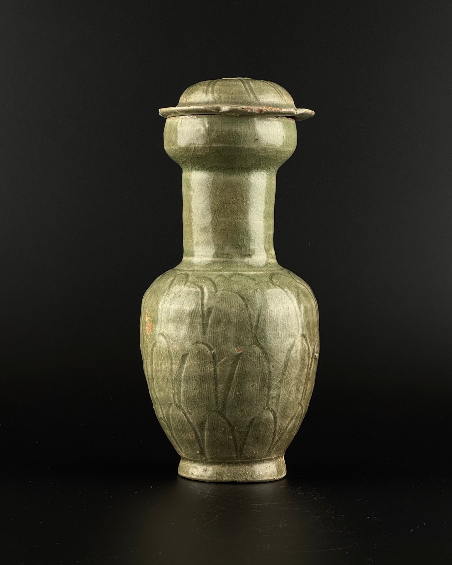 LONGQUAN CELADON 'LOTUS PETAL' JAR AND COVER, NORTHERN SONG DYNASTY(11th-12th century)