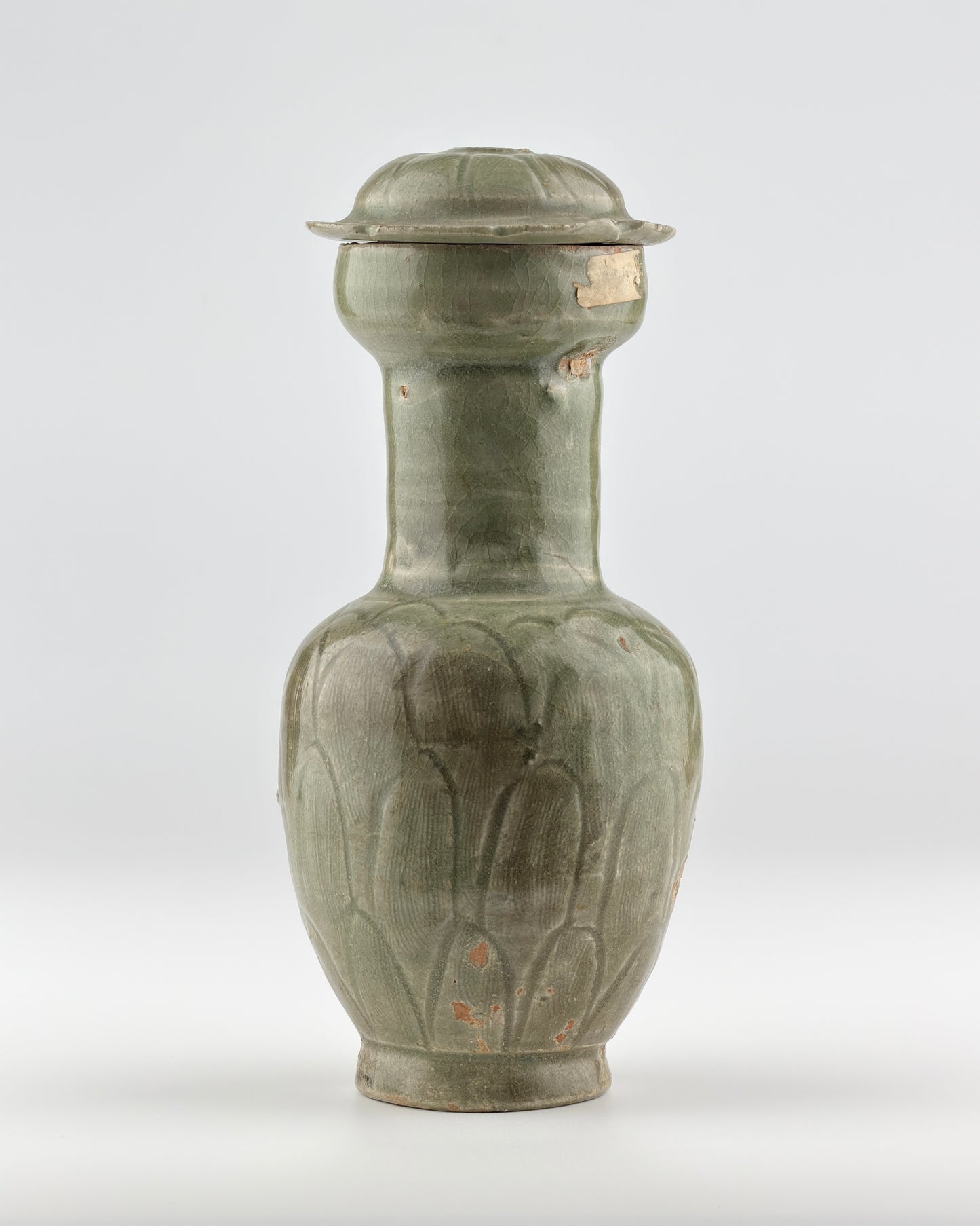 LONGQUAN CELADON 'LOTUS PETAL' JAR AND COVER, SUI-SONG DYNASTY