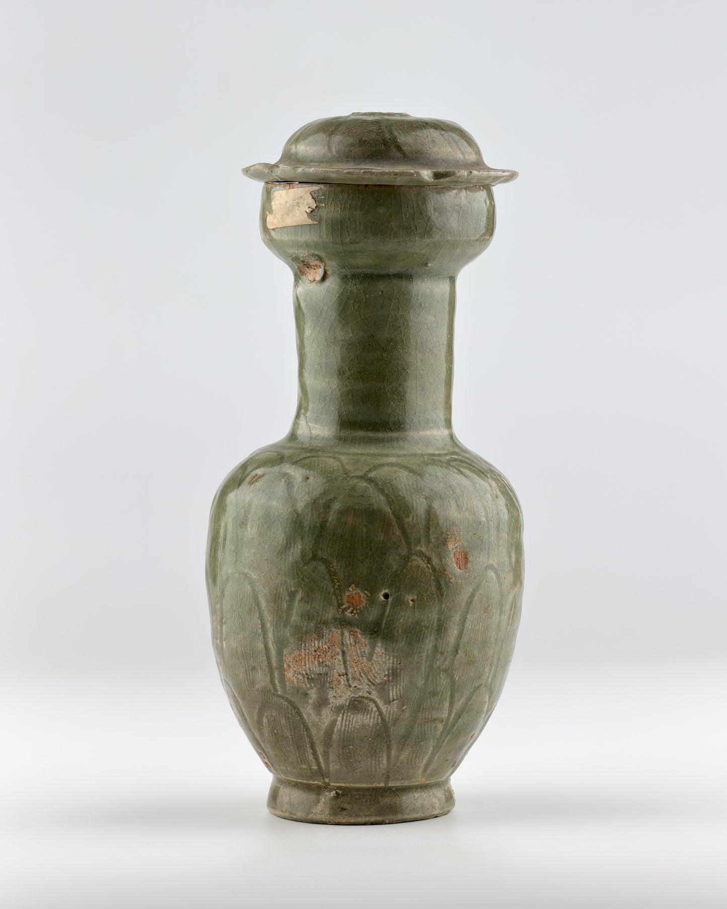 LONGQUAN CELADON 'LOTUS PETAL' JAR AND COVER, SUI-SONG DYNASTY