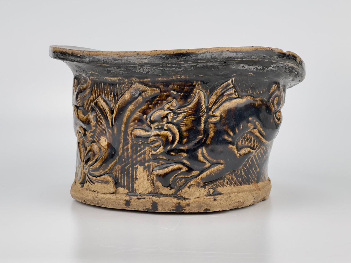 Black-glazed Lion Pillow, Northern Song-Jin Dynasty