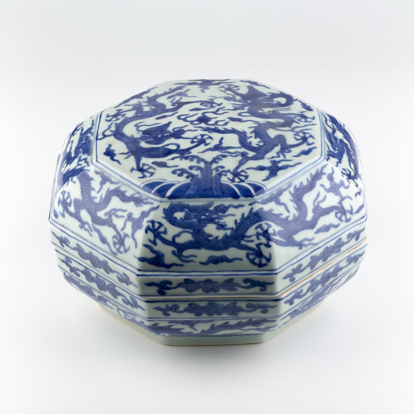 A Rare Blue And White Octagonal Box And Cover, Ming Dynasty Wanli Six-Character Mark And Period