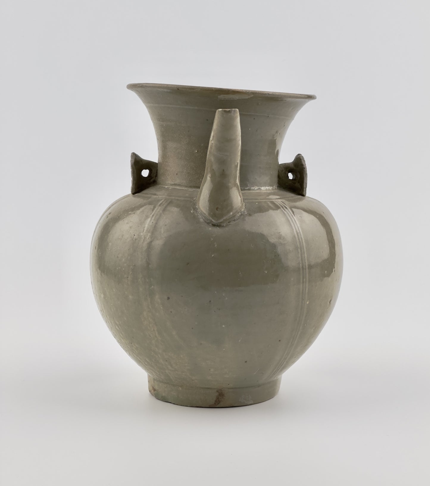 Yue Celadon Ewer, Late Tang-Northern Song Dynasty