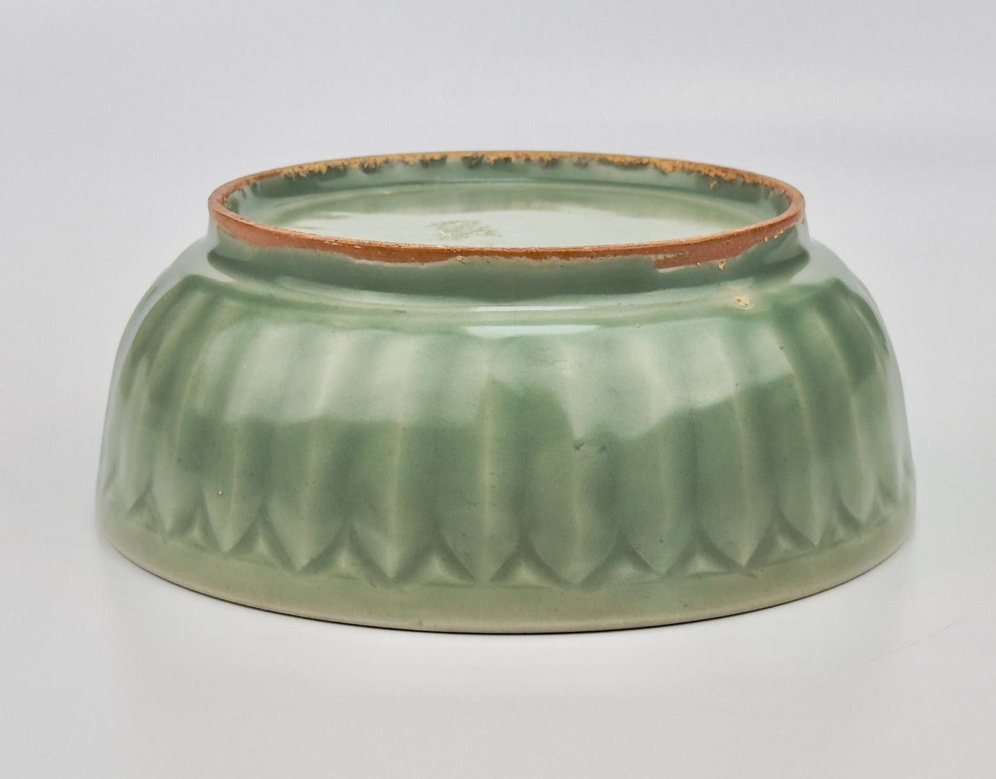 Lotus Petal 'Longquan' Celadon Bowl, Ming dynasty