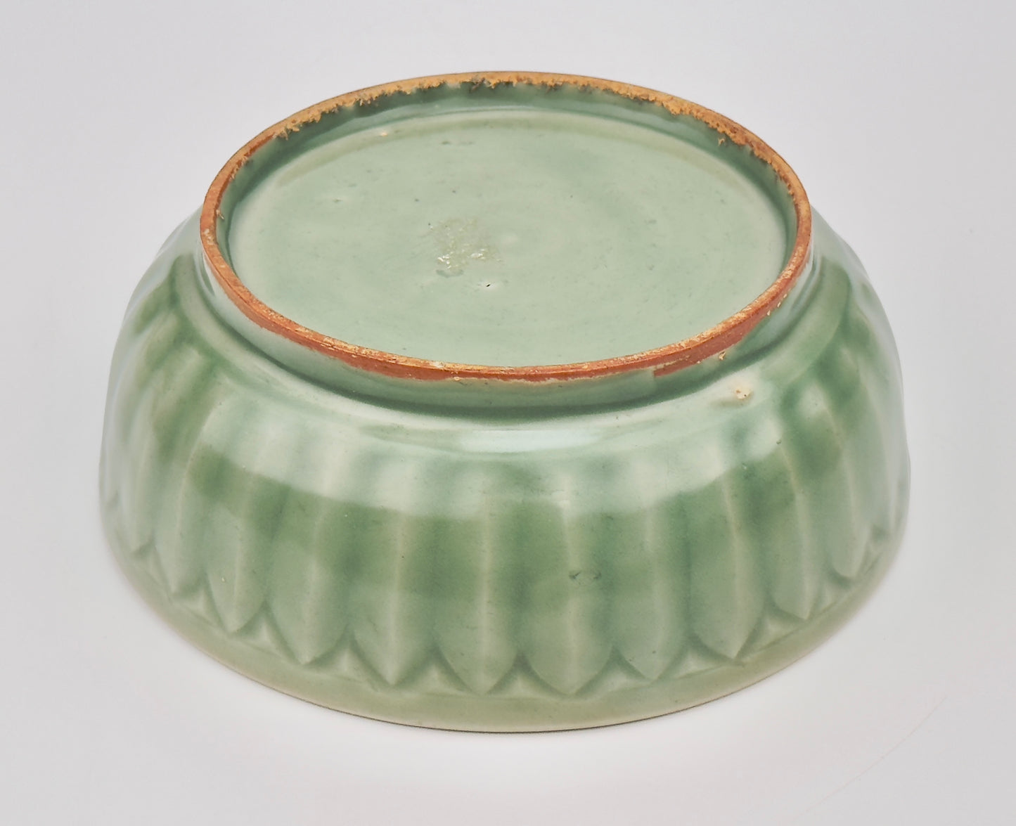 Lotus Petal 'Longquan' Celadon Bowl, Ming dynasty