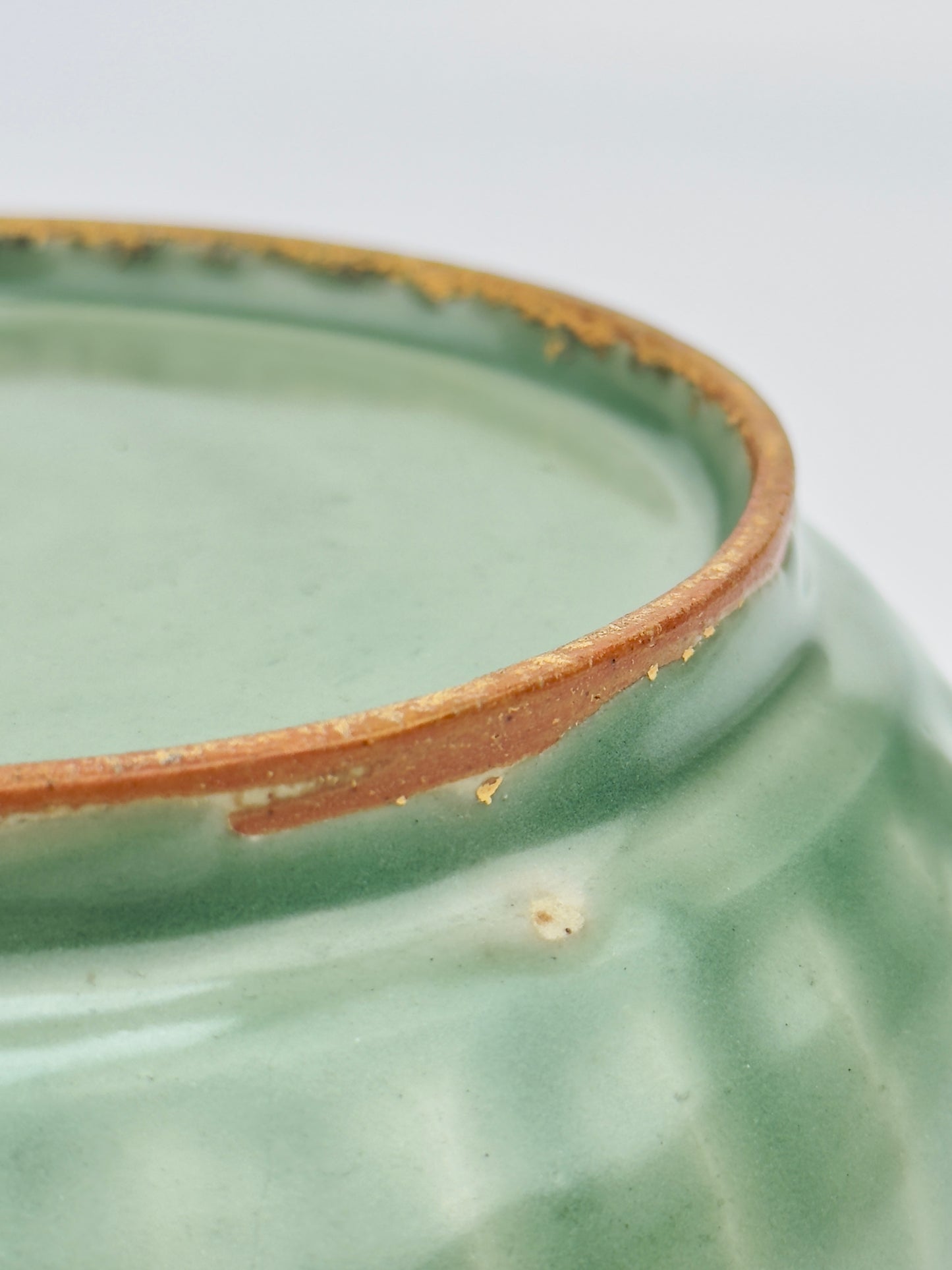 Lotus Petal 'Longquan' Celadon Bowl, Ming dynasty