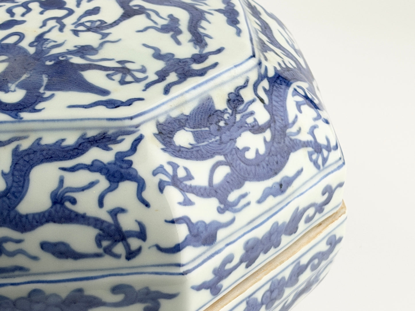 A Rare Blue And White Octagonal Box And Cover, Ming Dynasty Wanli Six-Character Mark And Period