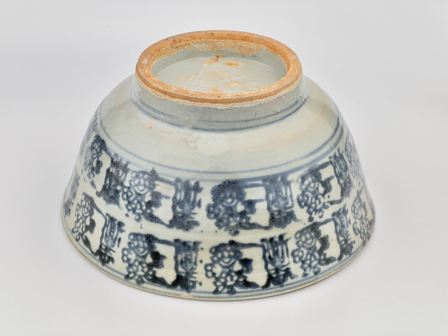 Large Block Print Blue and White Bowl c 1822, Tek Sing Cargo