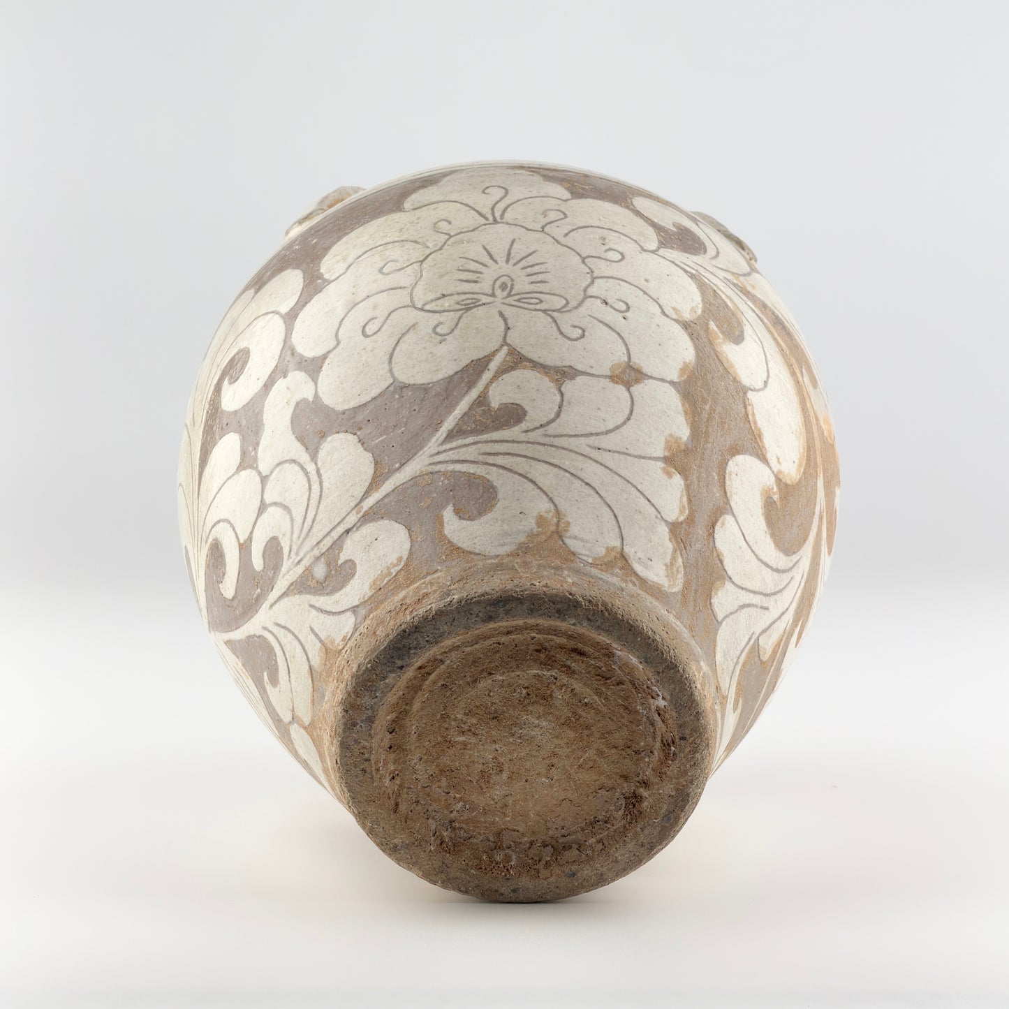 Cizhou Lotus Carved Jar, Song dynasty
