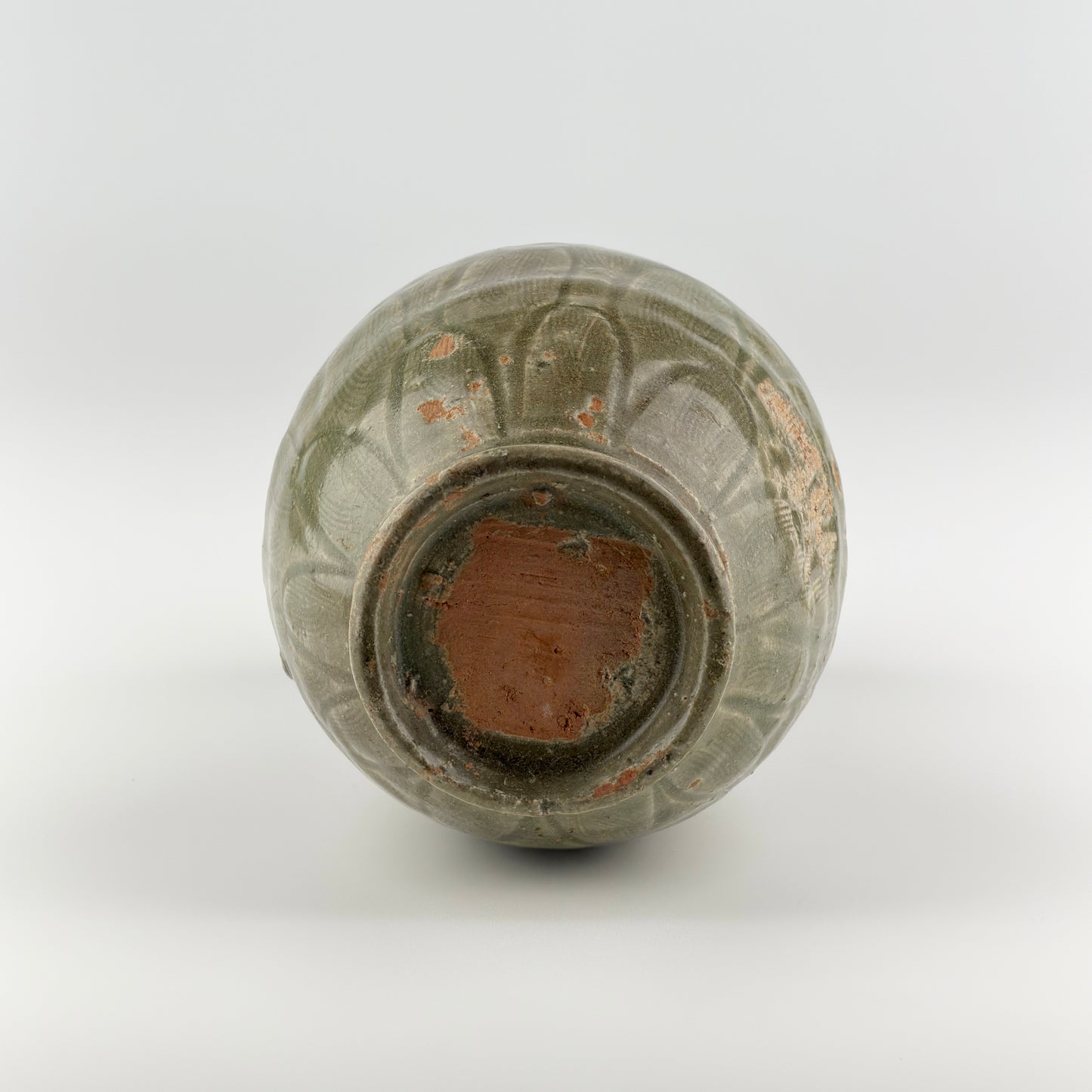 LONGQUAN CELADON 'LOTUS PETAL' JAR AND COVER, SUI-SONG DYNASTY