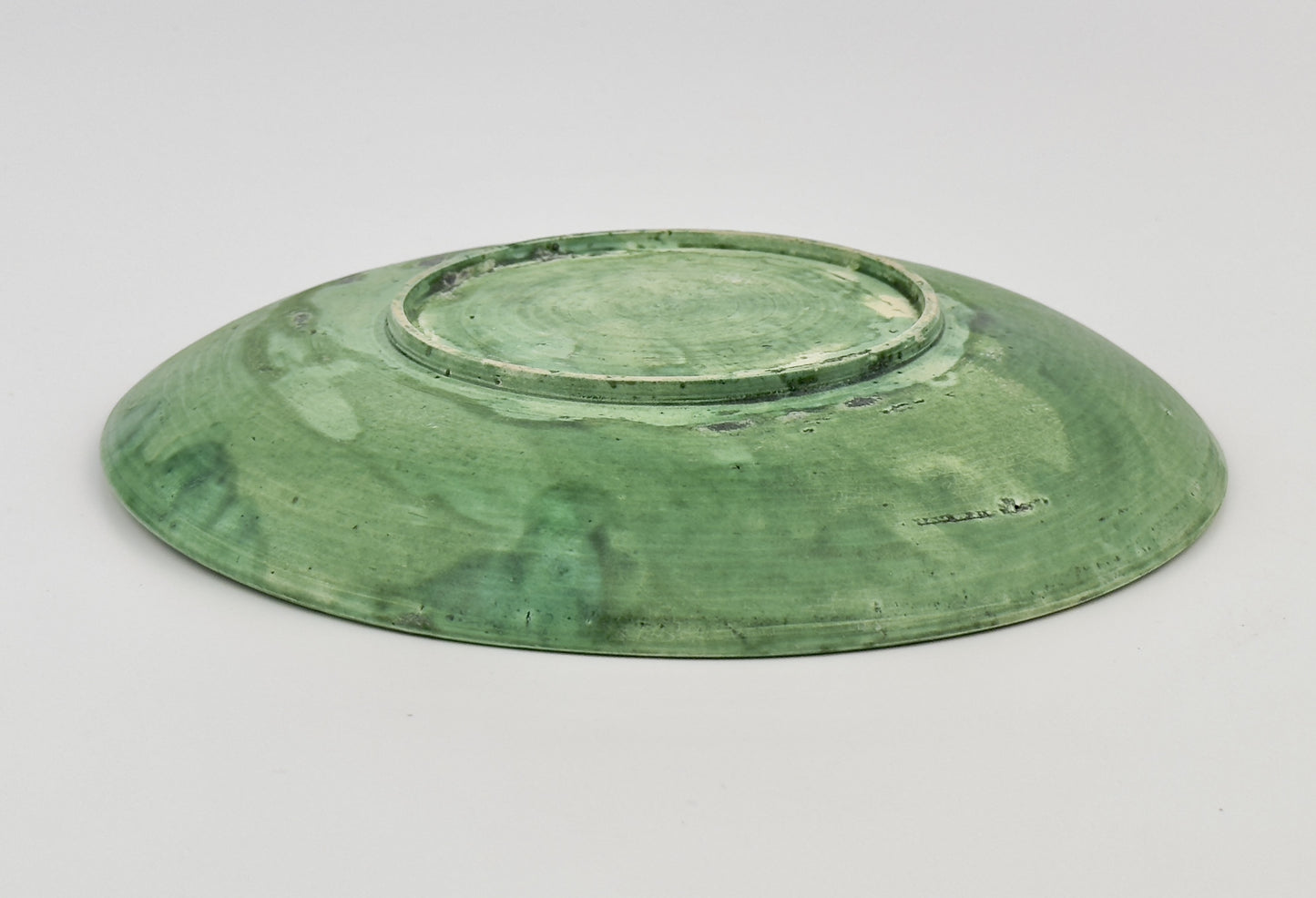 Rare Dingyao Green-Glazed Dragon Dish, Liao-Song Dynasty