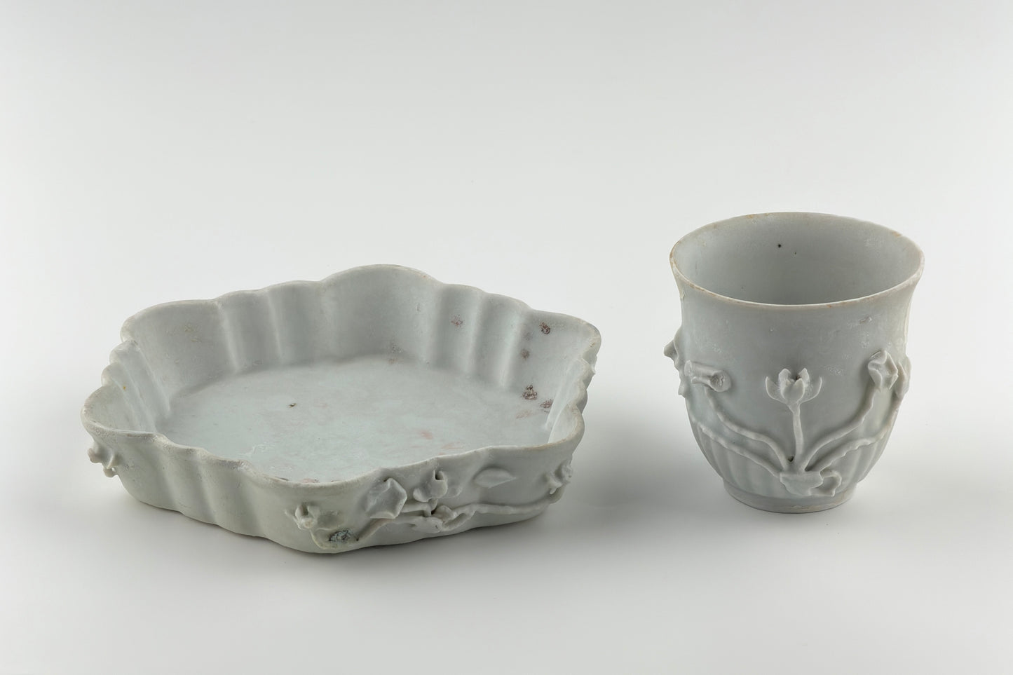 White with Overglaze Enamel Tea Set Circa 1725, Qing Dynasty, Yongzheng Reign