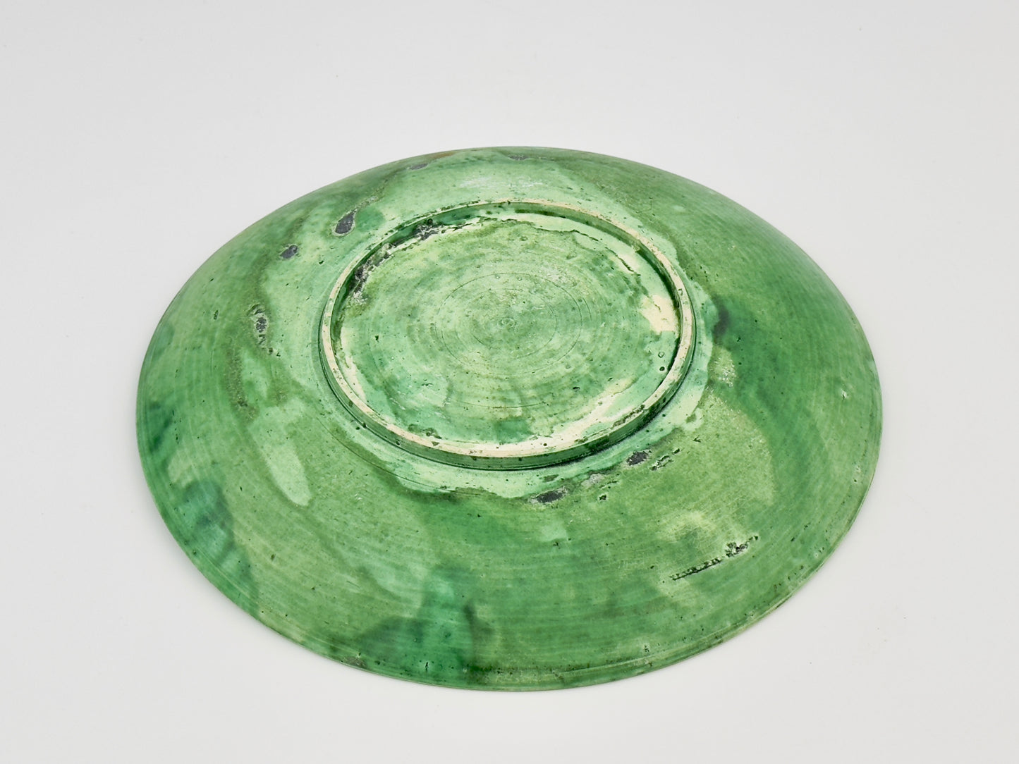 Rare Dingyao Green-Glazed Dragon Dish, Liao-Song Dynasty