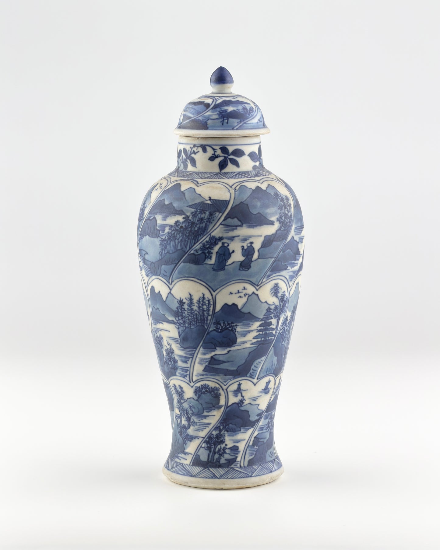 BALUSTER BLUE AND WHITE  VASE, QING DYNASTY, KANGXI ERA, CIRCA 1690