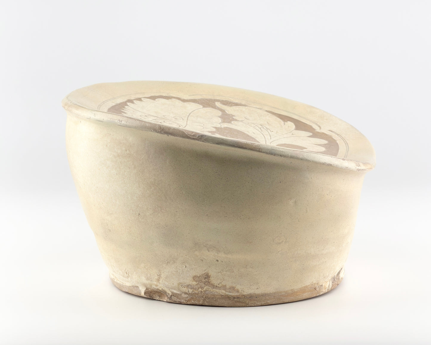 Cizhou Carved Bean-Shaped Pillow, Song Dynasty