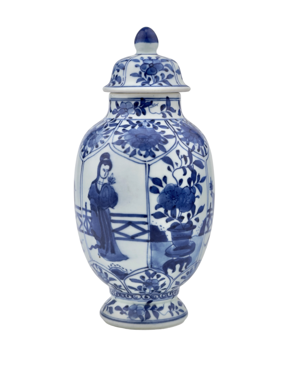 BLUE AND WHITE VASE, QING DYNASTY, KANGXI ERA, CIRCA 1690