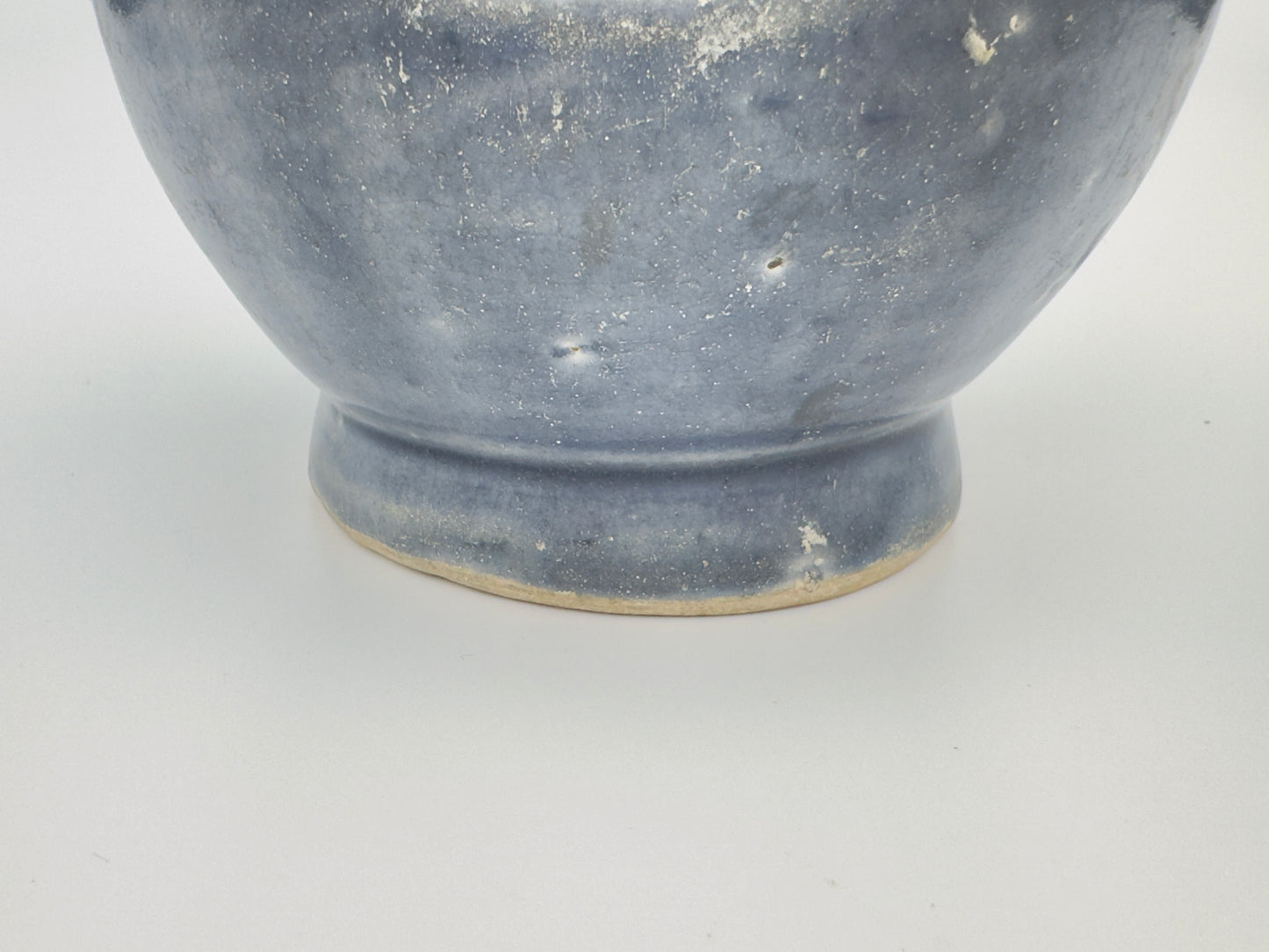 BLUE AND WHITE ANNAMESE EWER CIRCA 15TH CENTURY, LE DYNASTY