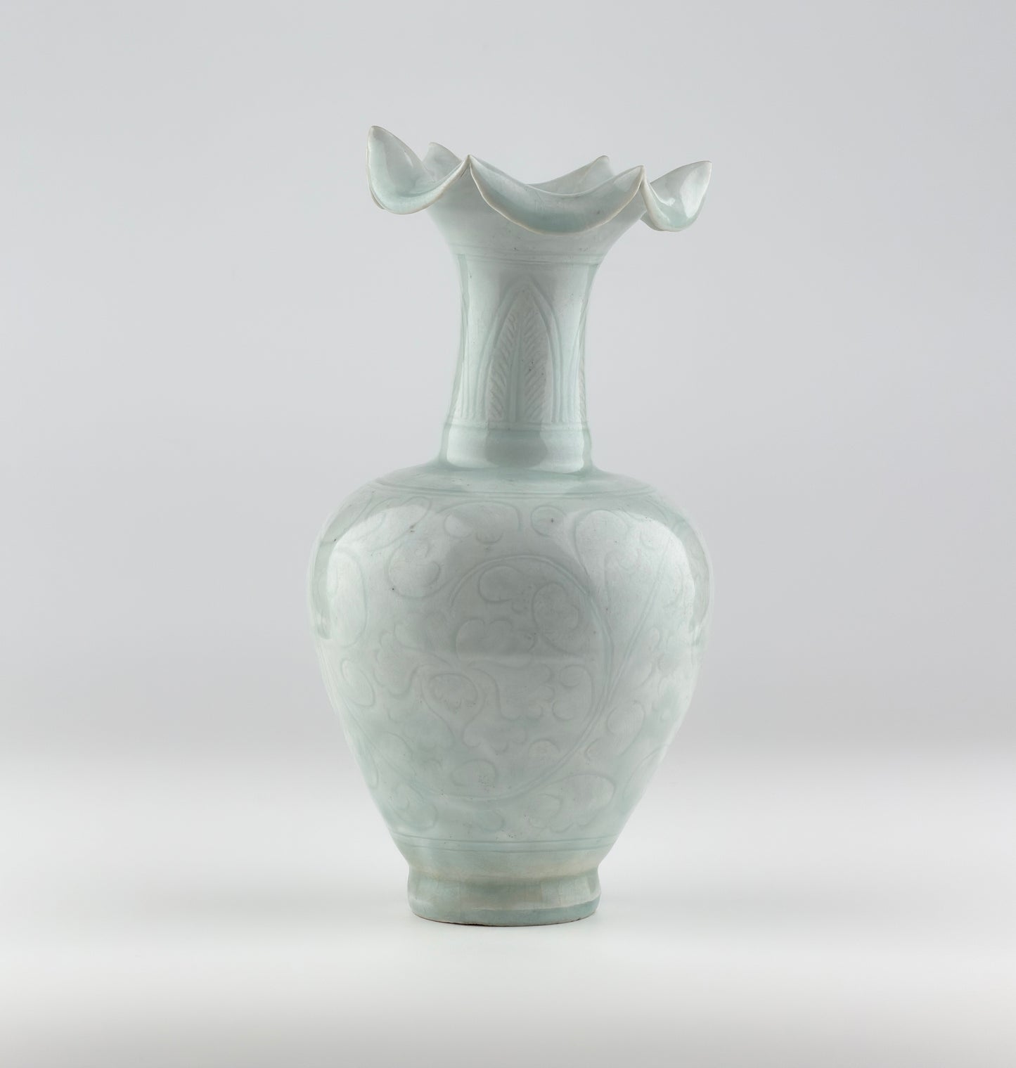 Rare Carved Qingbai 'Chrysanthemum' Vase, Yuan Dynasty(13-14th century)