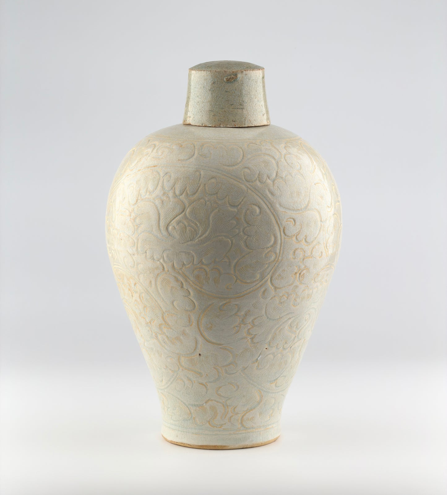 A QINGBAI CARVED MEIPING PORCELAIN, SONG DYNASTY