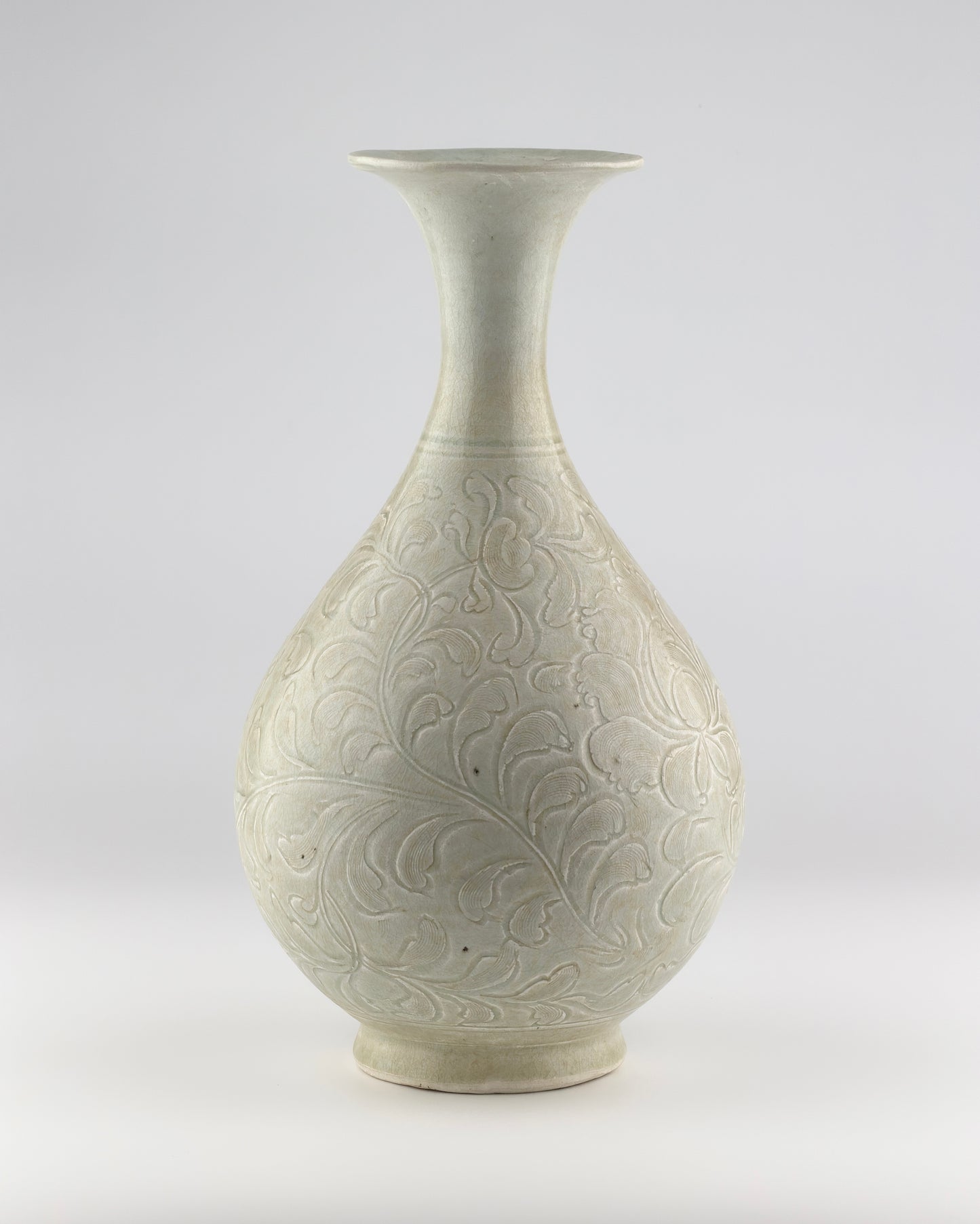 QINGBAI CARVED YUHUCHUNPING VASE PORCELAIN, SONG DYNASTY