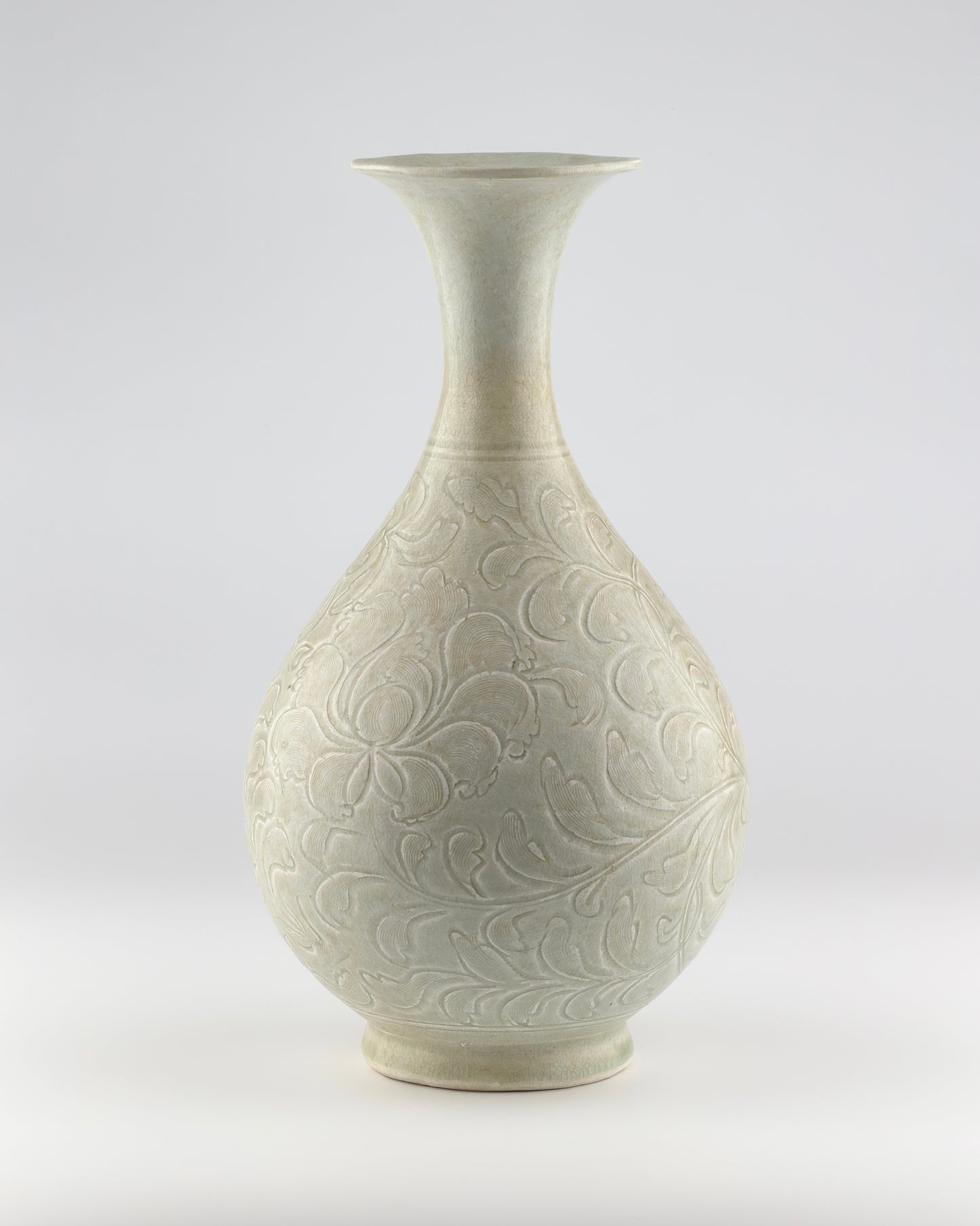 QINGBAI CARVED YUHUCHUNPING VASE PORCELAIN, SONG DYNASTY