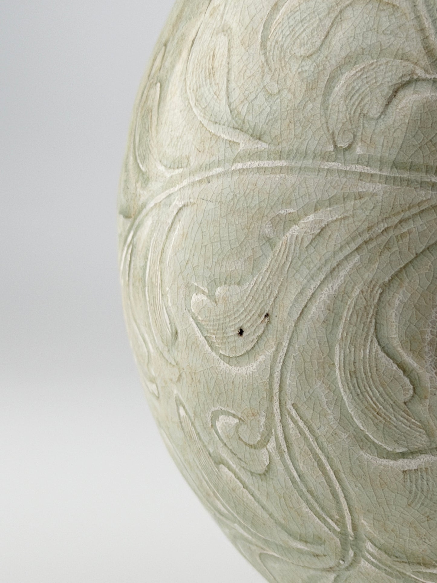 QINGBAI CARVED YUHUCHUNPING VASE PORCELAIN, SONG DYNASTY