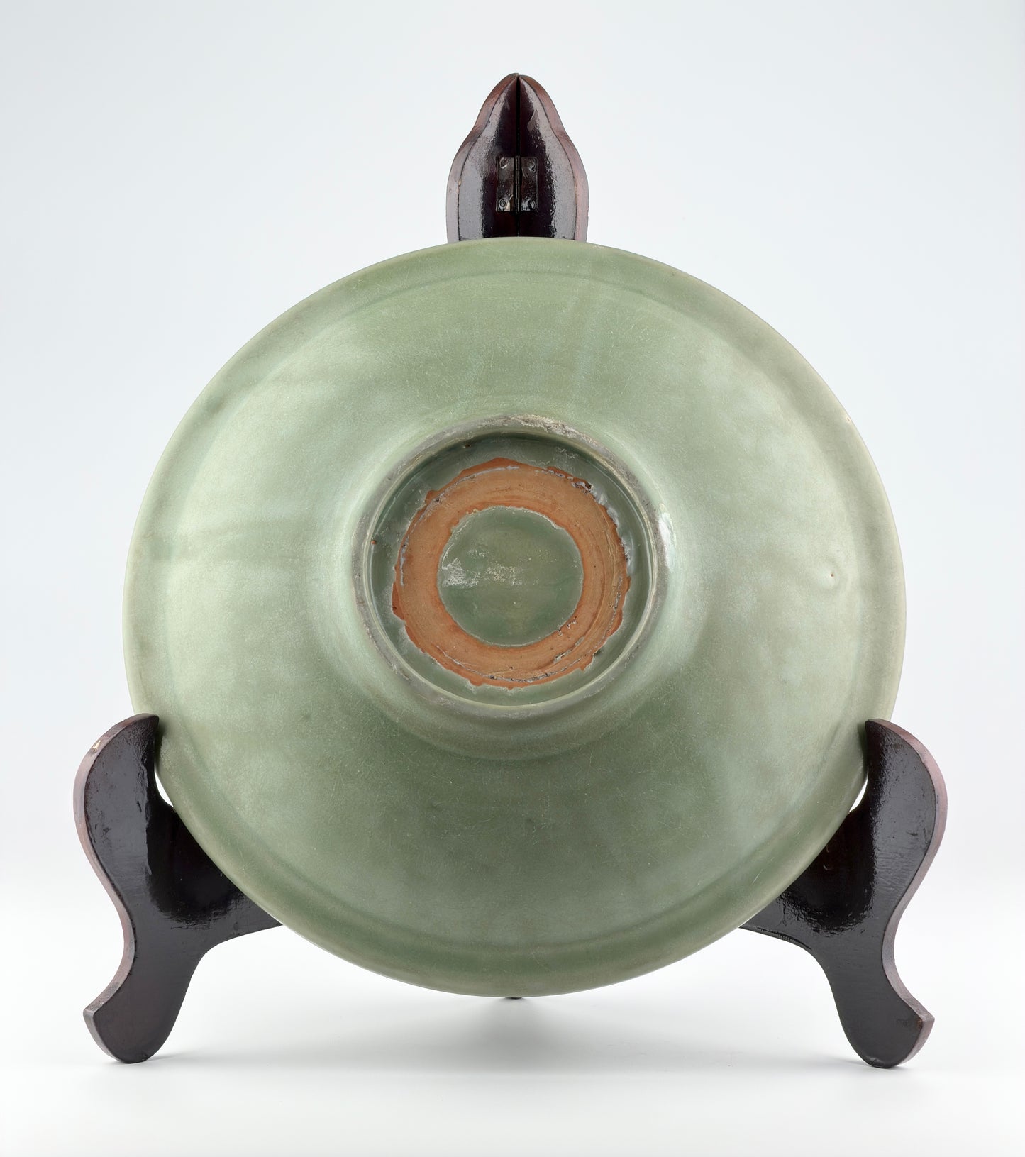 Large 'Longquan' Celadon Dish, Ming Dynasty, 15th century