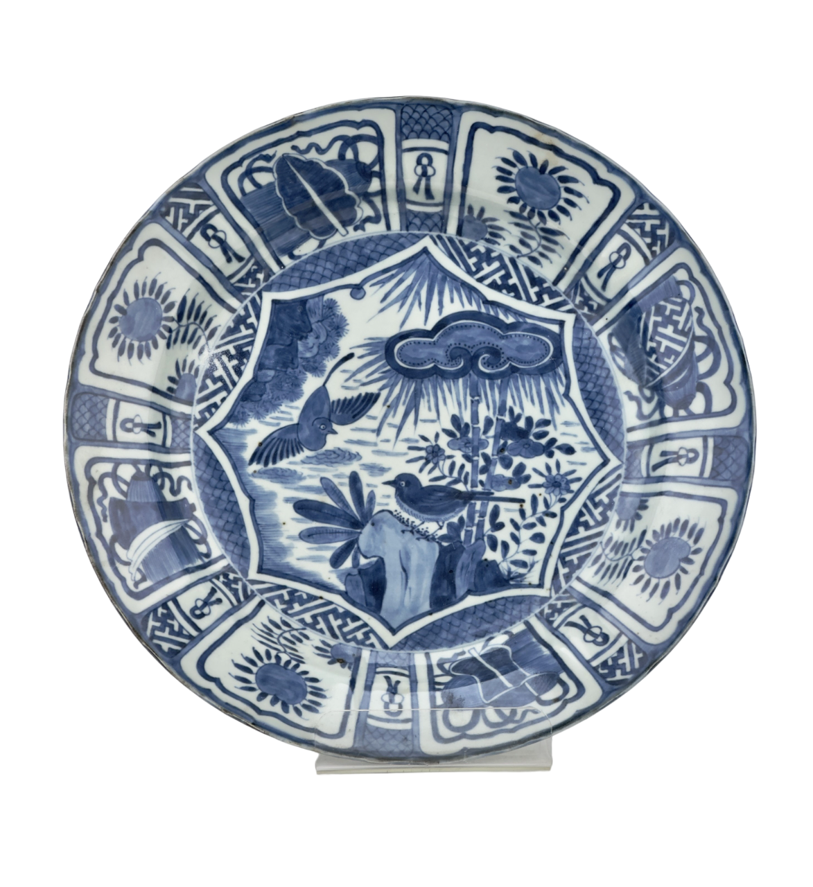 A Blue And White Kraak Plate, Late Ming Dynasty