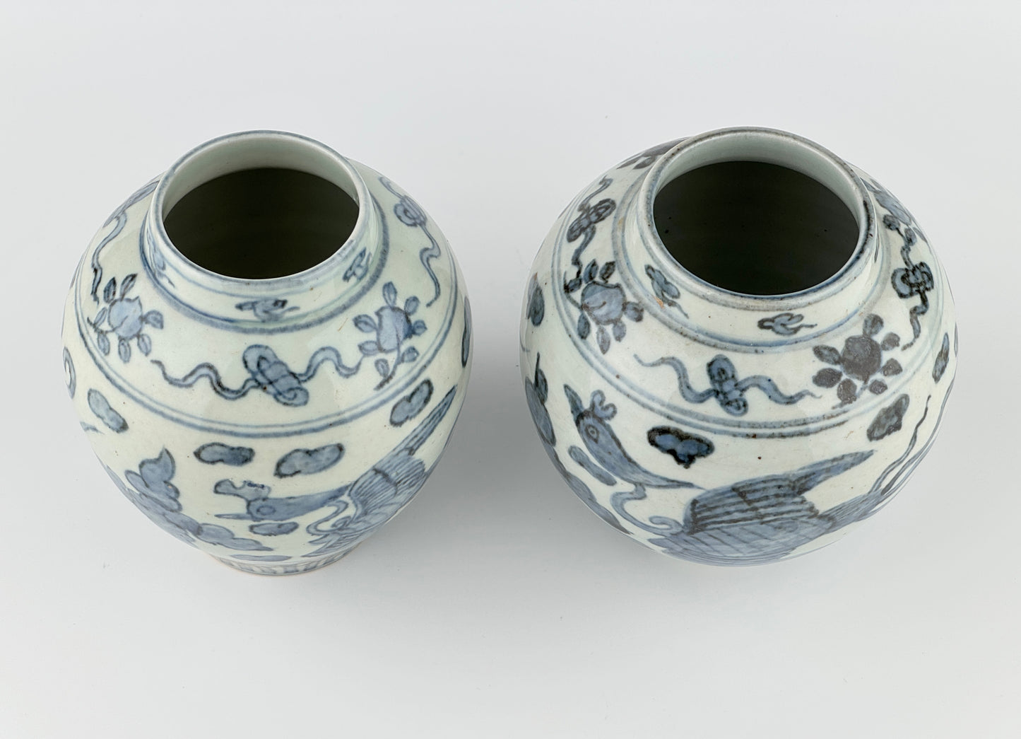 Blue and White Jars with Phoenix amid Clouds, Mid-Late Ming Dynasty