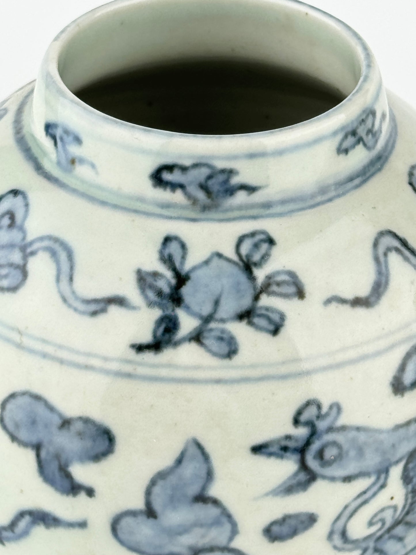 Blue and White Jars with Phoenix amid Clouds, Mid-Late Ming Dynasty