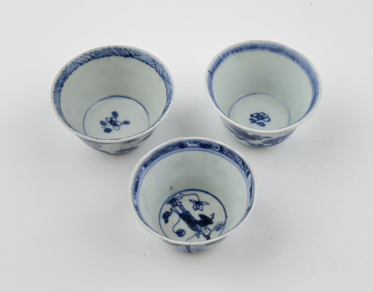 Three Ca Mau Ship Teabowl Set Circa 1725, Qing Dynasty, Yongzheng Era