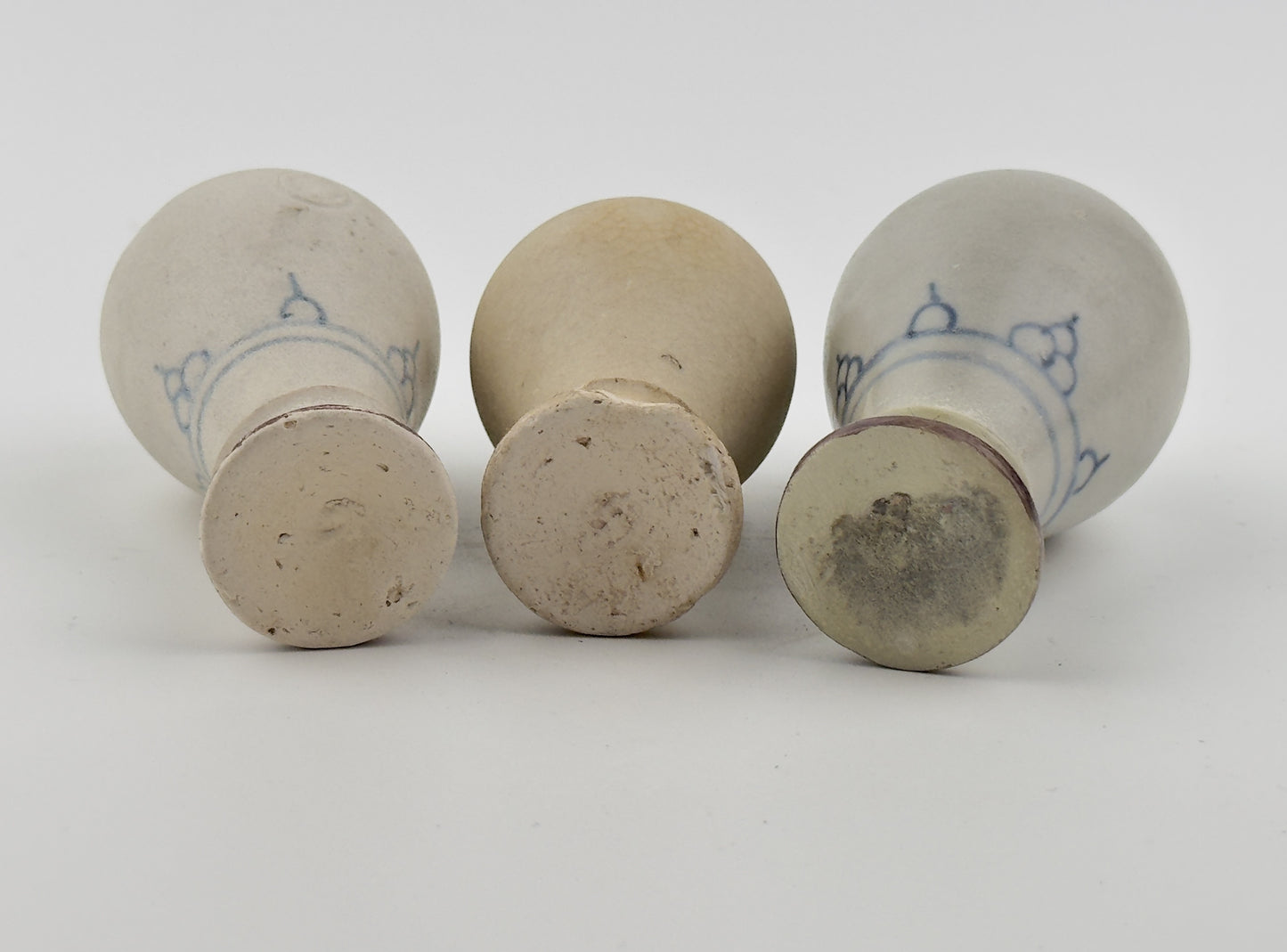 Three Annamese Stoneware Miniature Jarlets, 15th Century, Le Dynasty