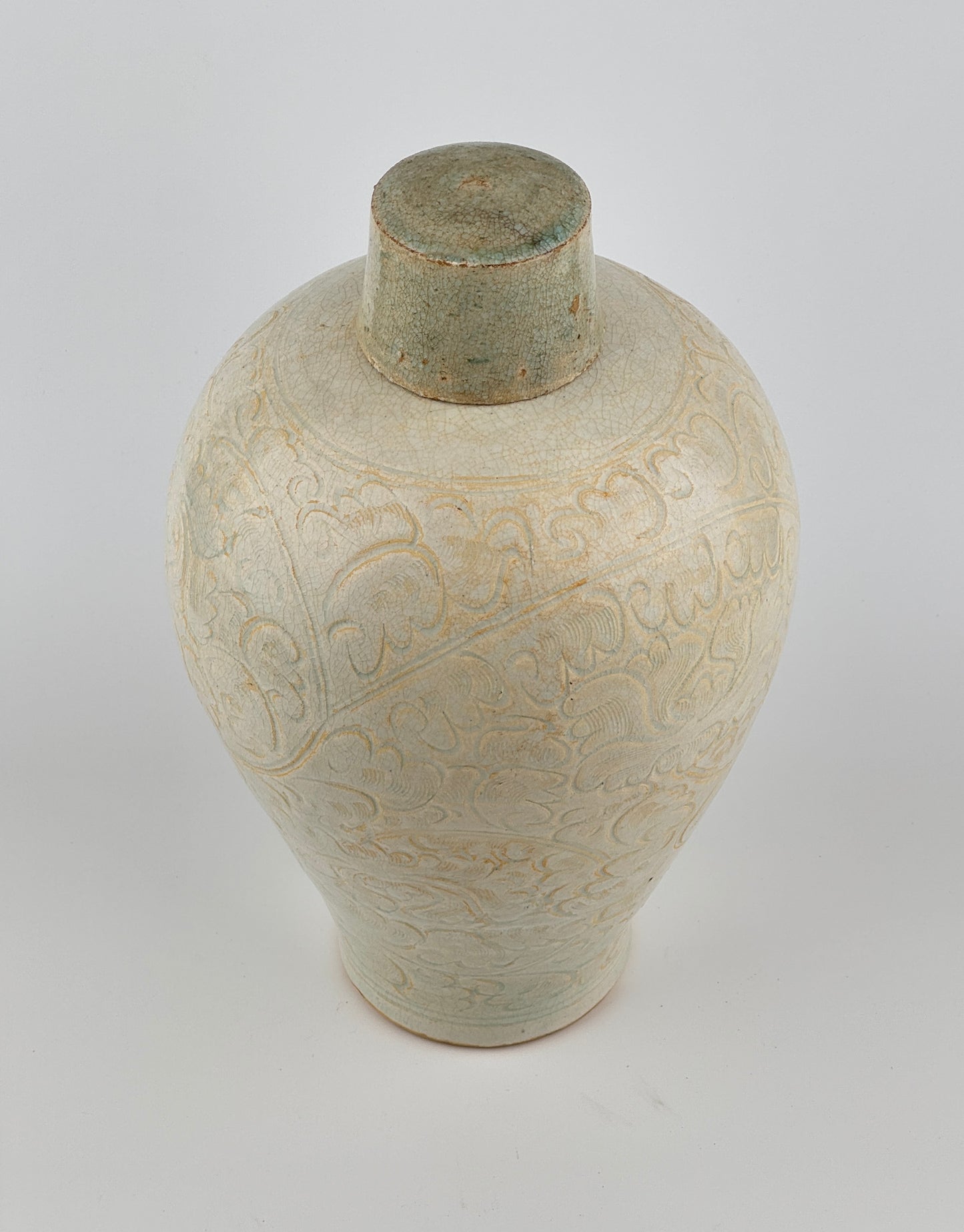 A QINGBAI CARVED MEIPING PORCELAIN, SONG DYNASTY