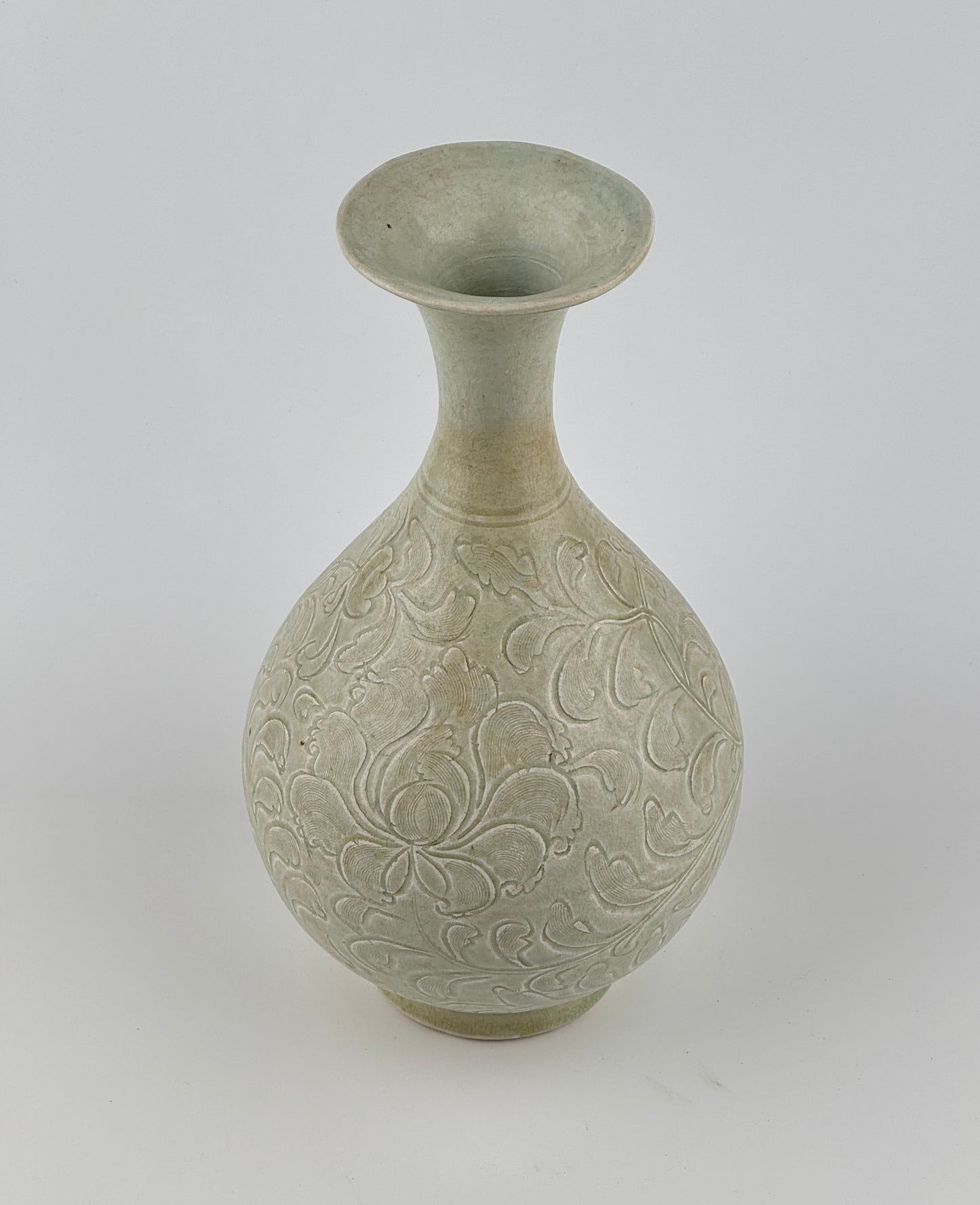 QINGBAI CARVED YUHUCHUNPING VASE PORCELAIN, SONG DYNASTY