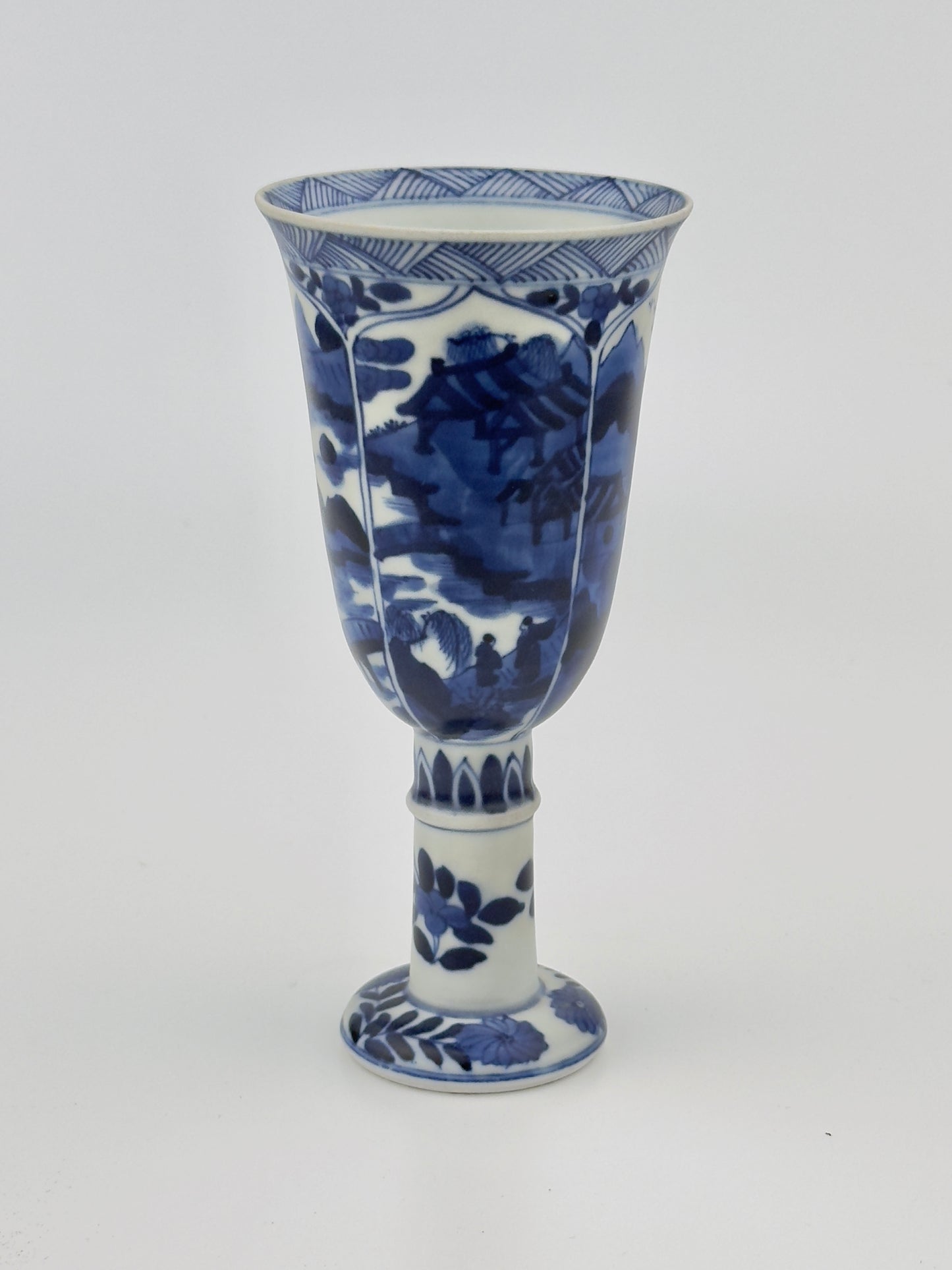 BLUE AND WHITE STEMCUP, QING DYNASTY, KANGXI ERA, CIRCA 1690