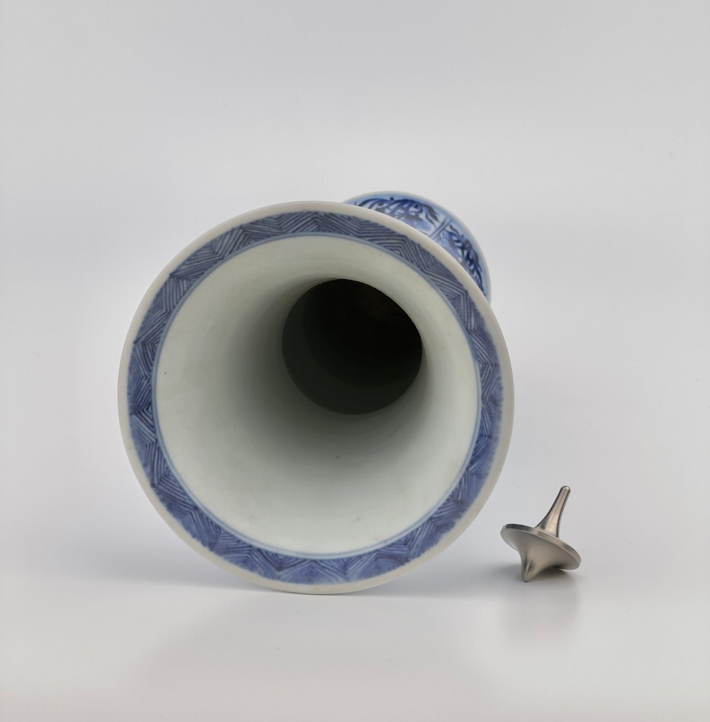 ANCIENT GU BLUE AND WHITE SHAPE VASE, QING DYNASTY, KANGXI ERA, CIRCA 1690